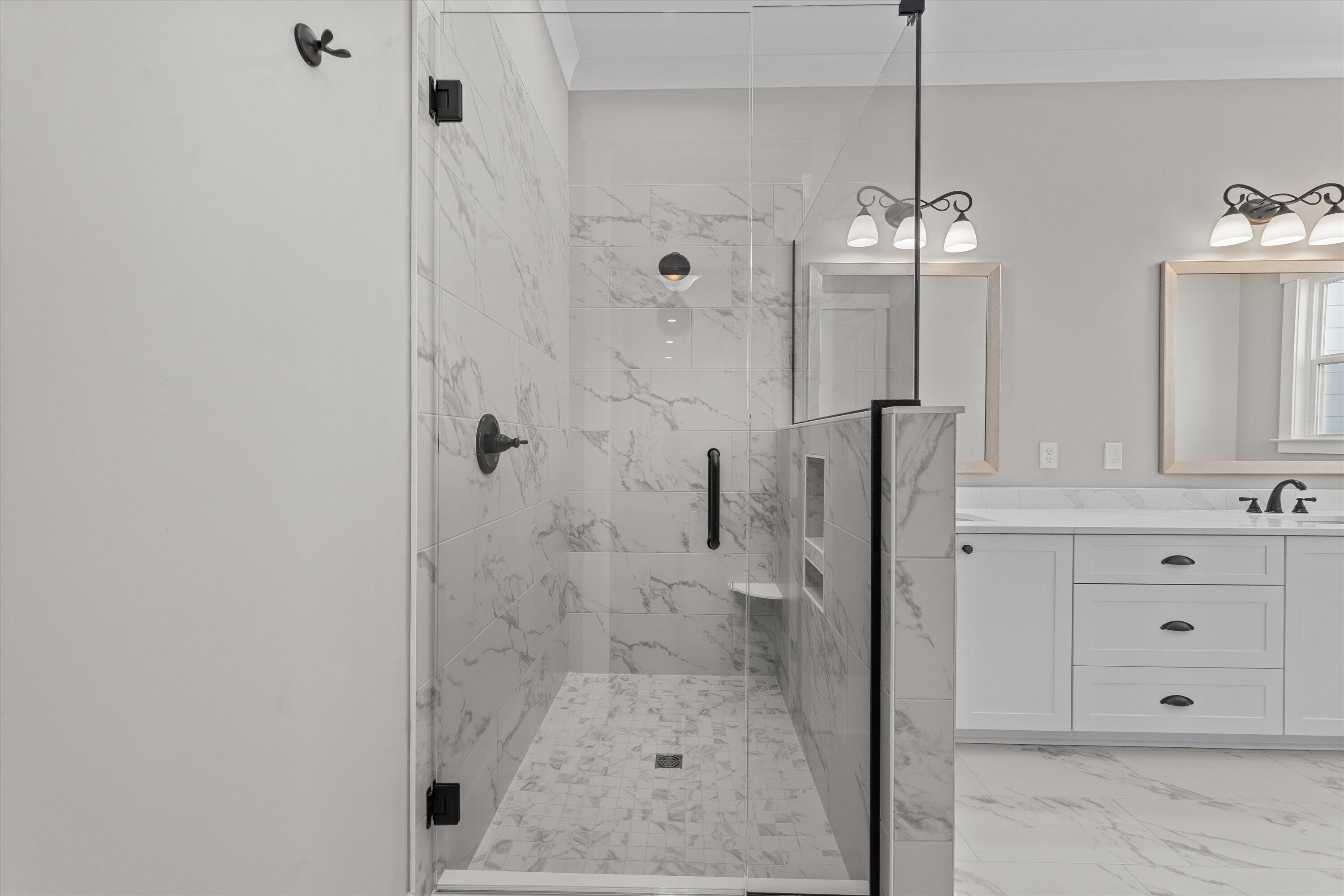 3026 ROSEWOOD DR. Drive