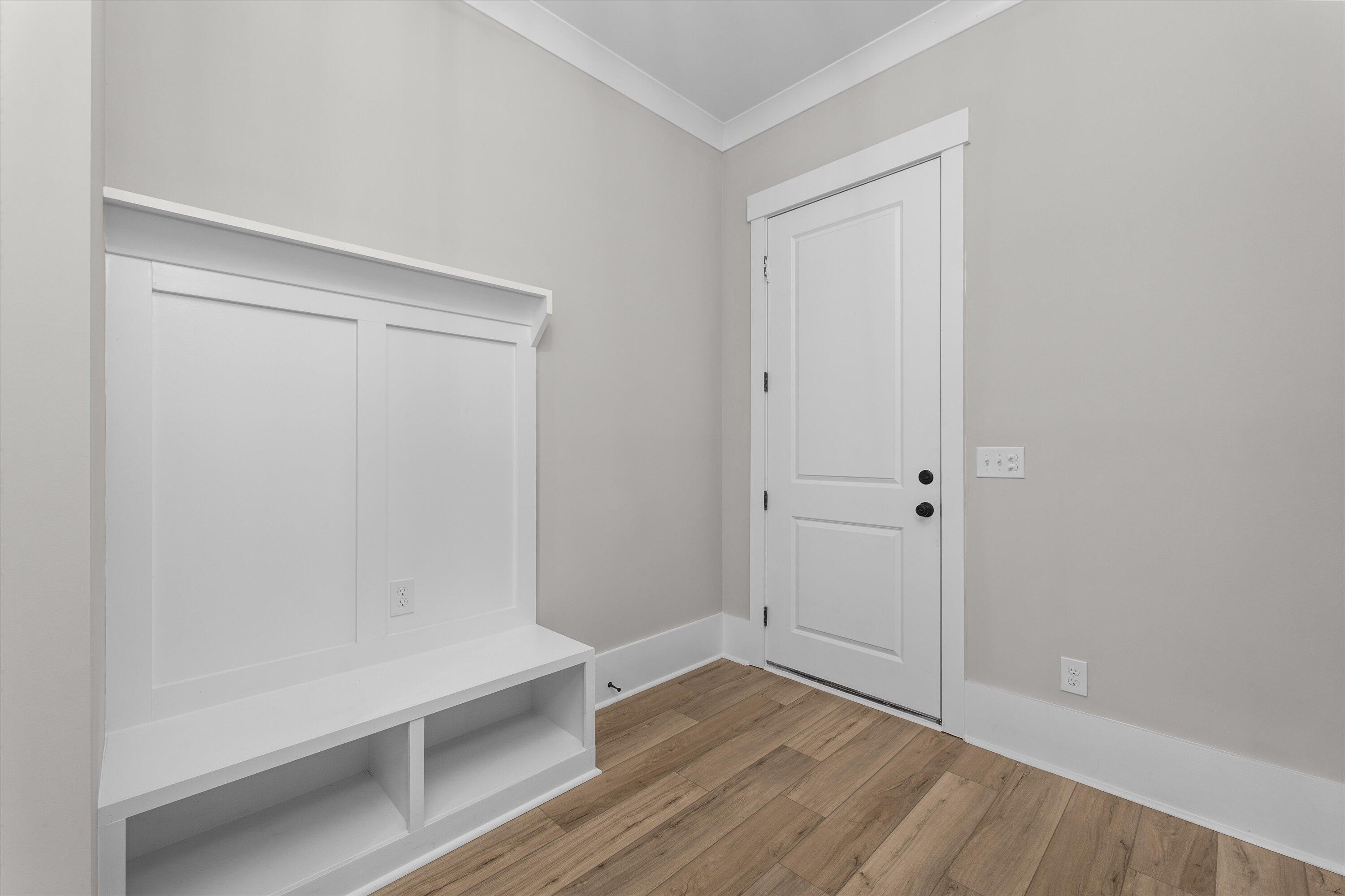 3026 ROSEWOOD DR. Drive