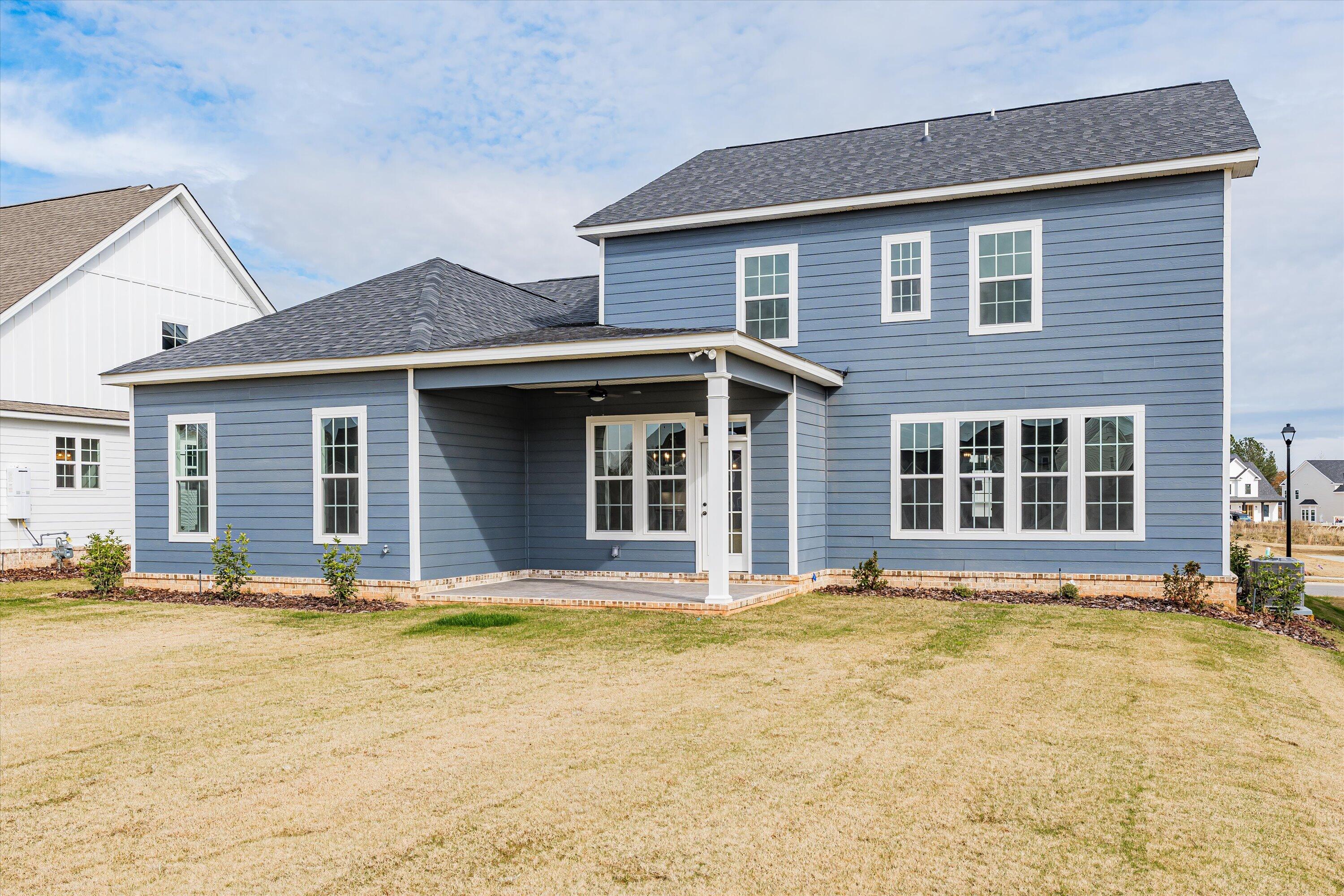 3006 ROSEWOOD DR. Drive