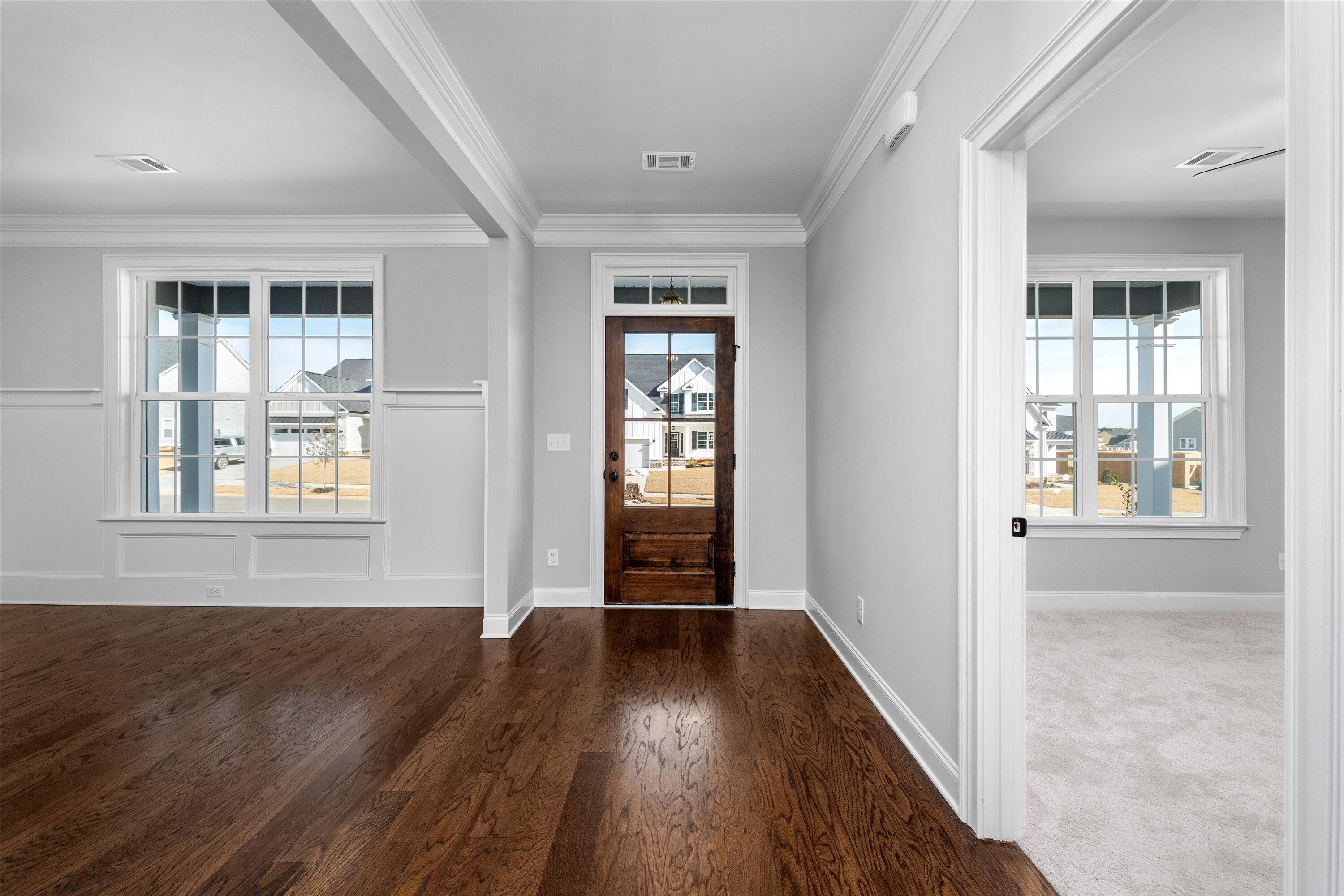 3006 ROSEWOOD DR. Drive