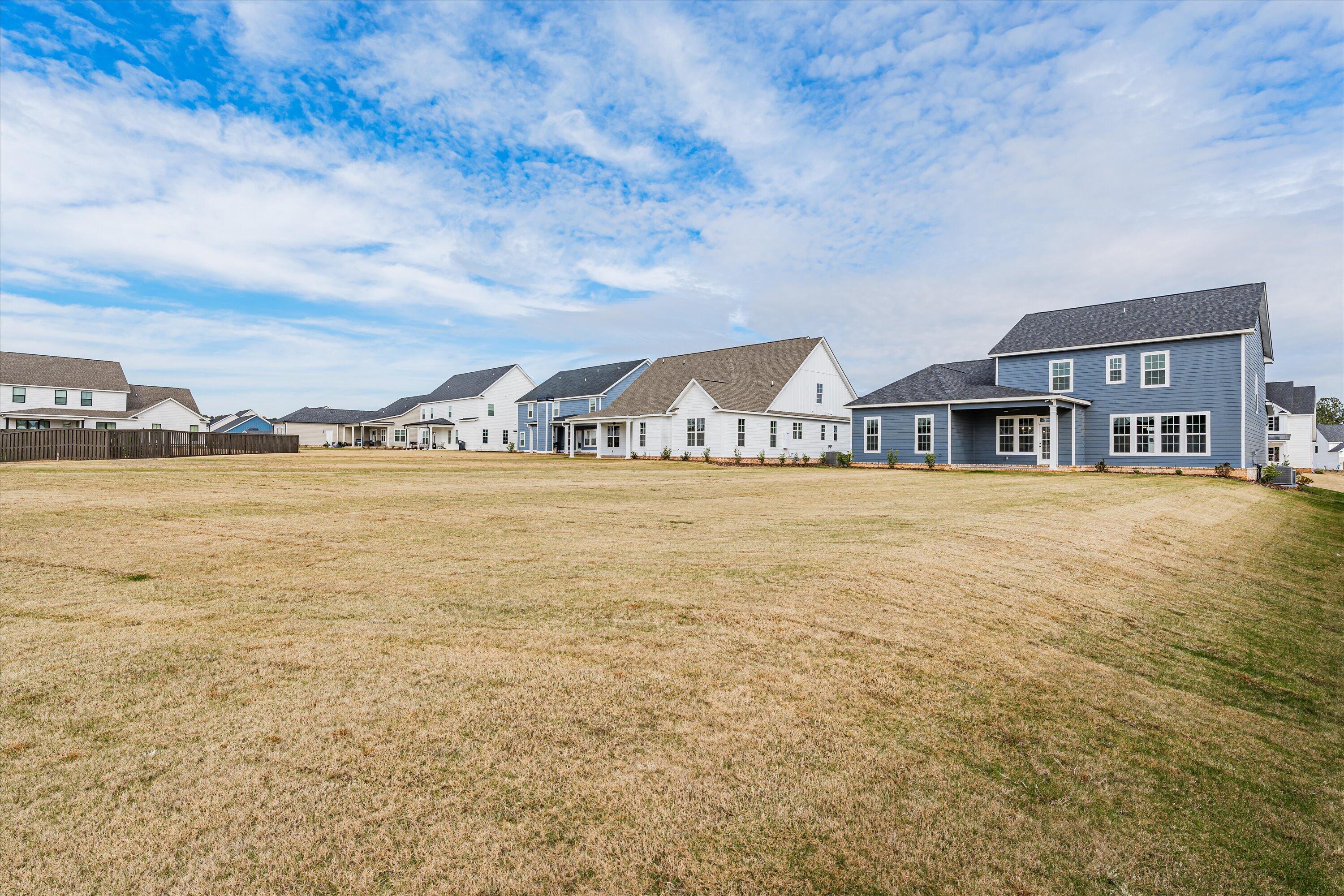 3006 ROSEWOOD DR. Drive