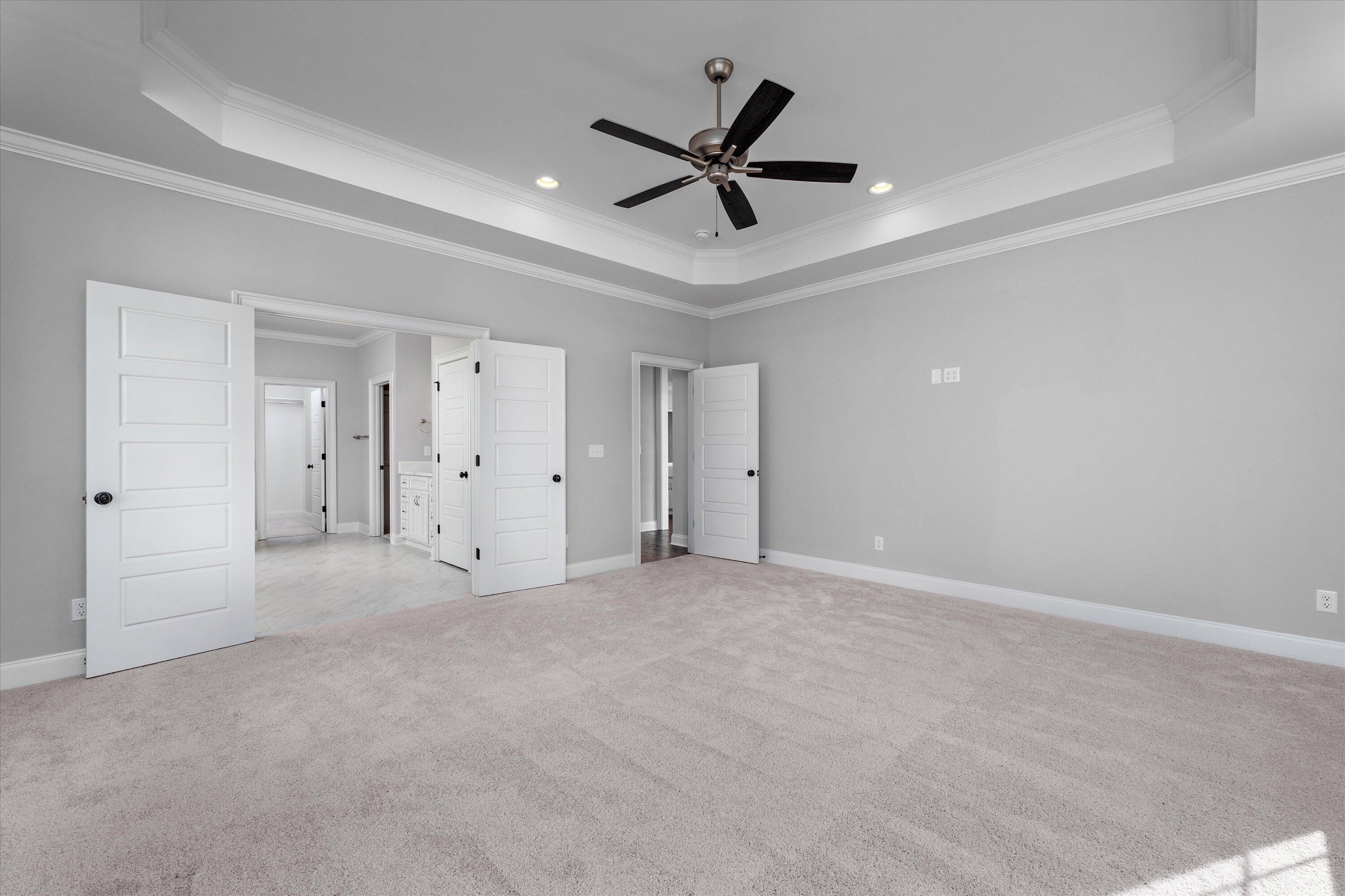 3006 ROSEWOOD DR. Drive