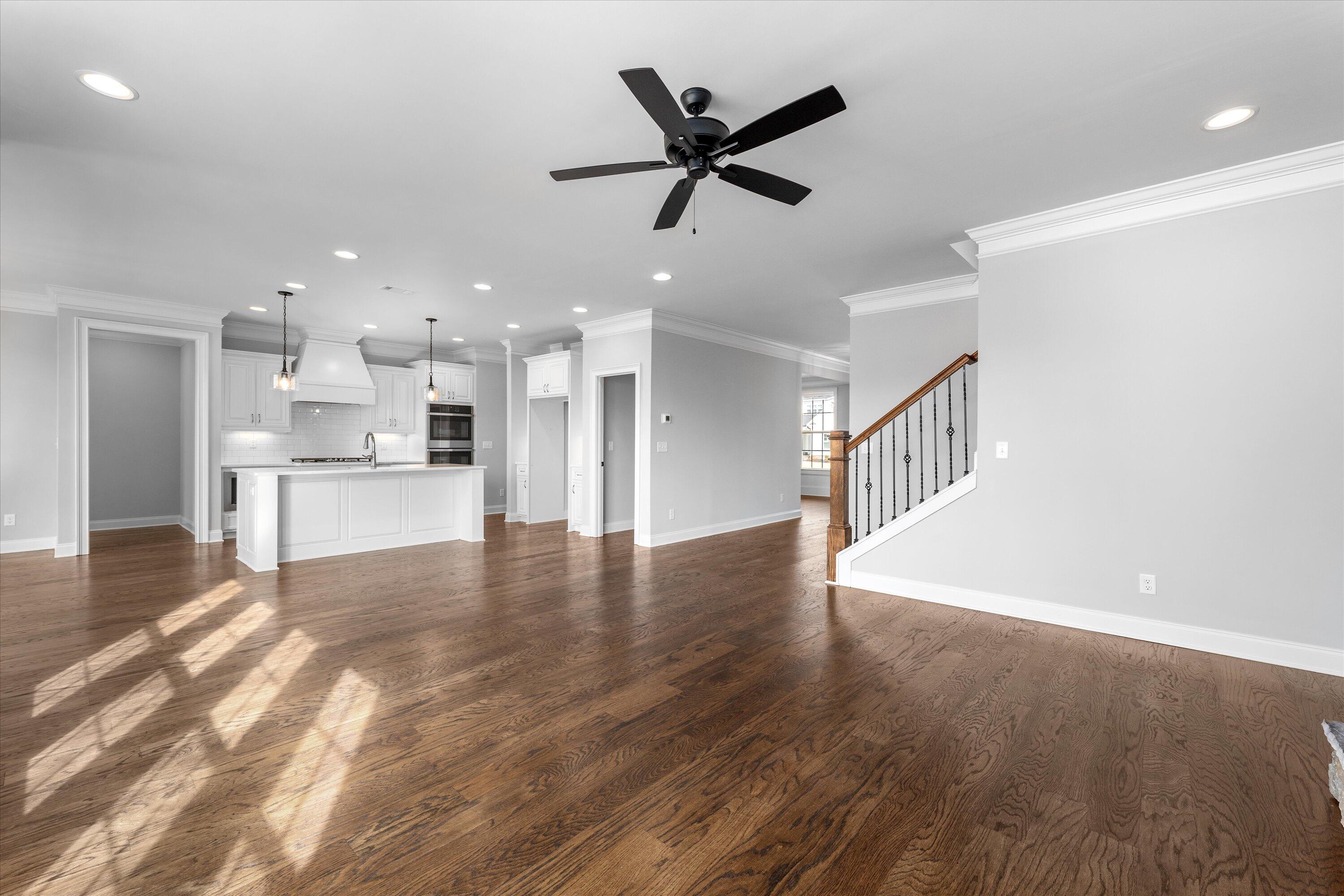 3006 ROSEWOOD DR. Drive