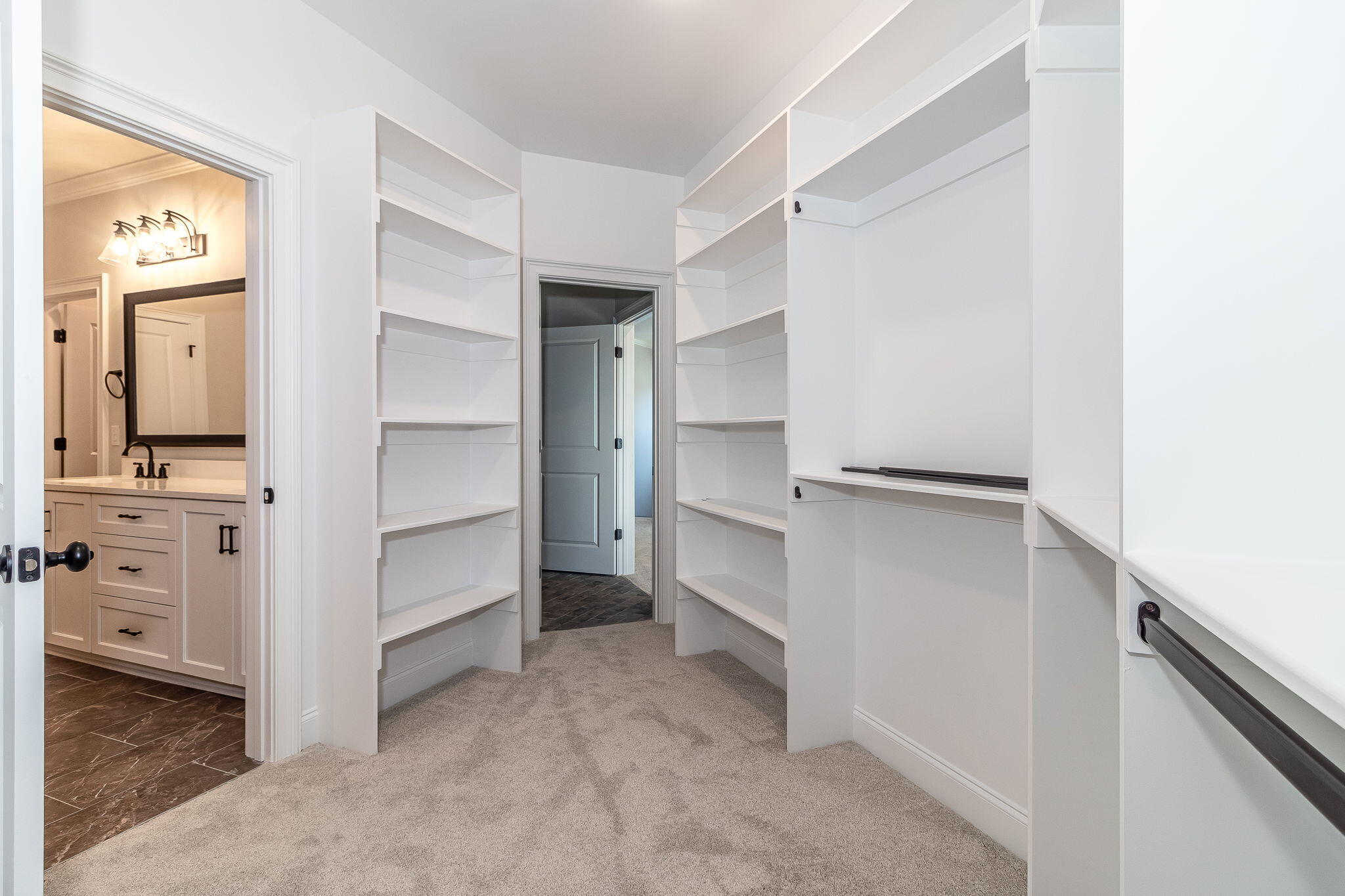 660 WHITNEY SHOALS Road