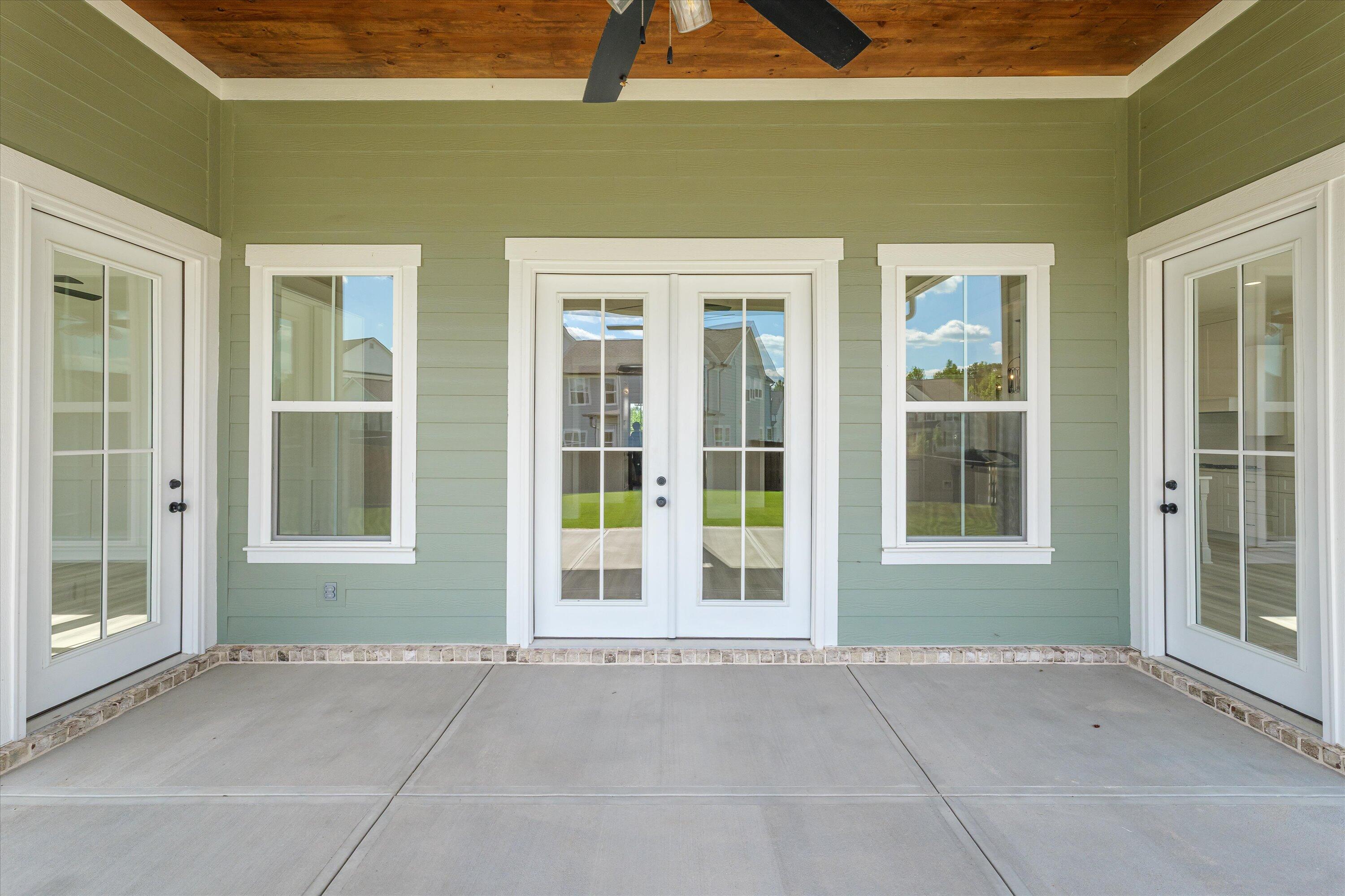 505 OAKLEY GROVE Circle