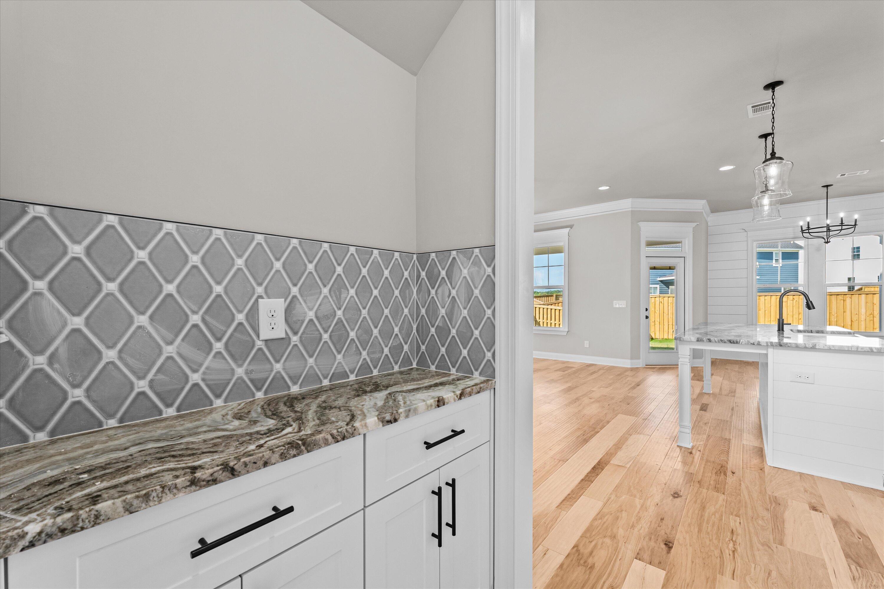 2976 ROSEWOOD DRIVE Drive