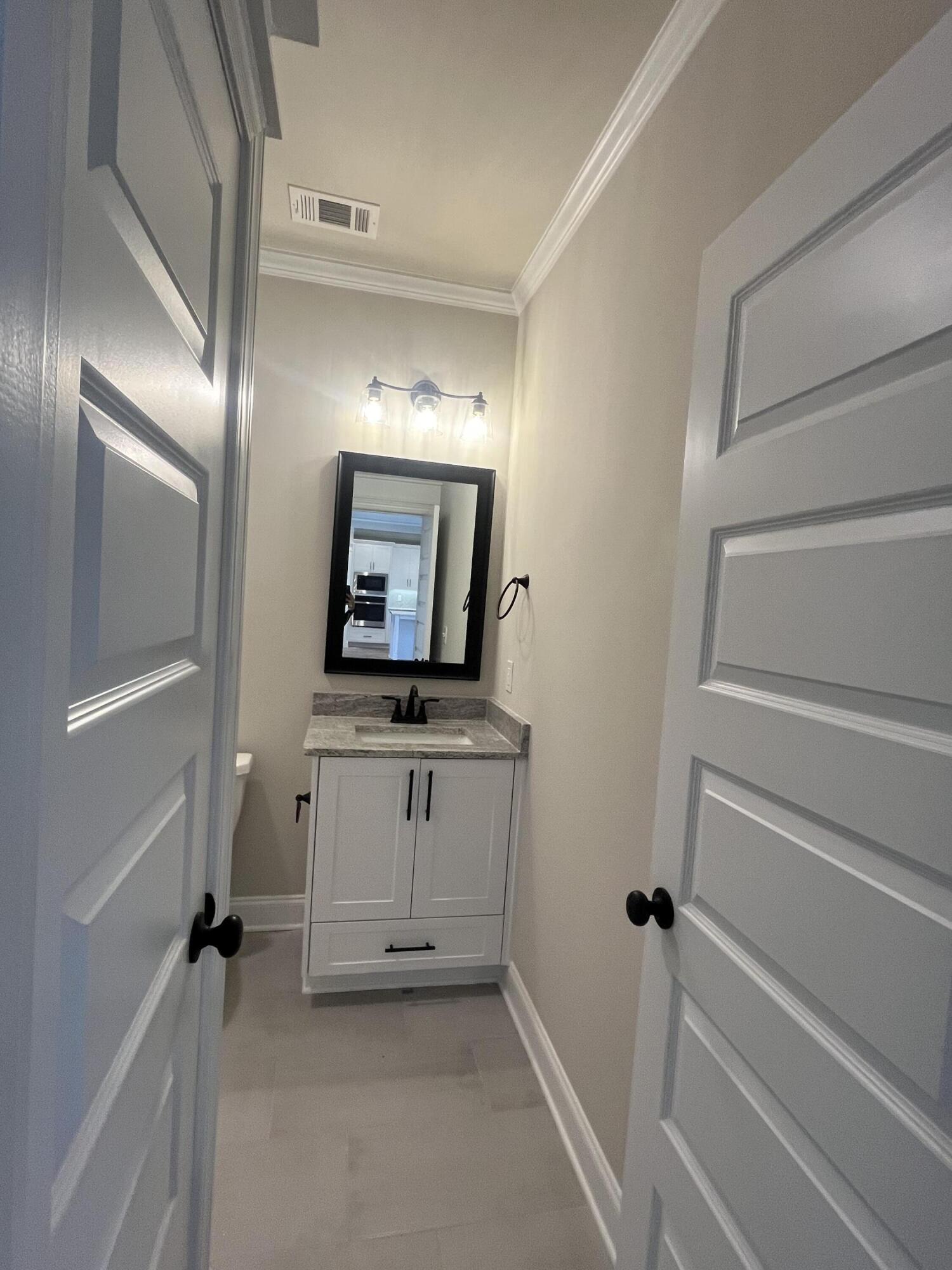 509 OAKLEY GROVE Circle