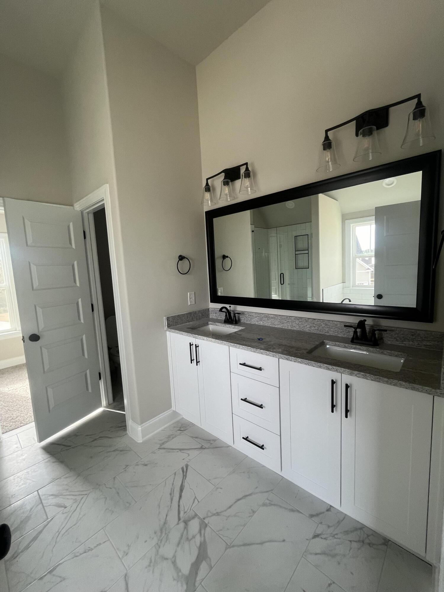 509 OAKLEY GROVE Circle