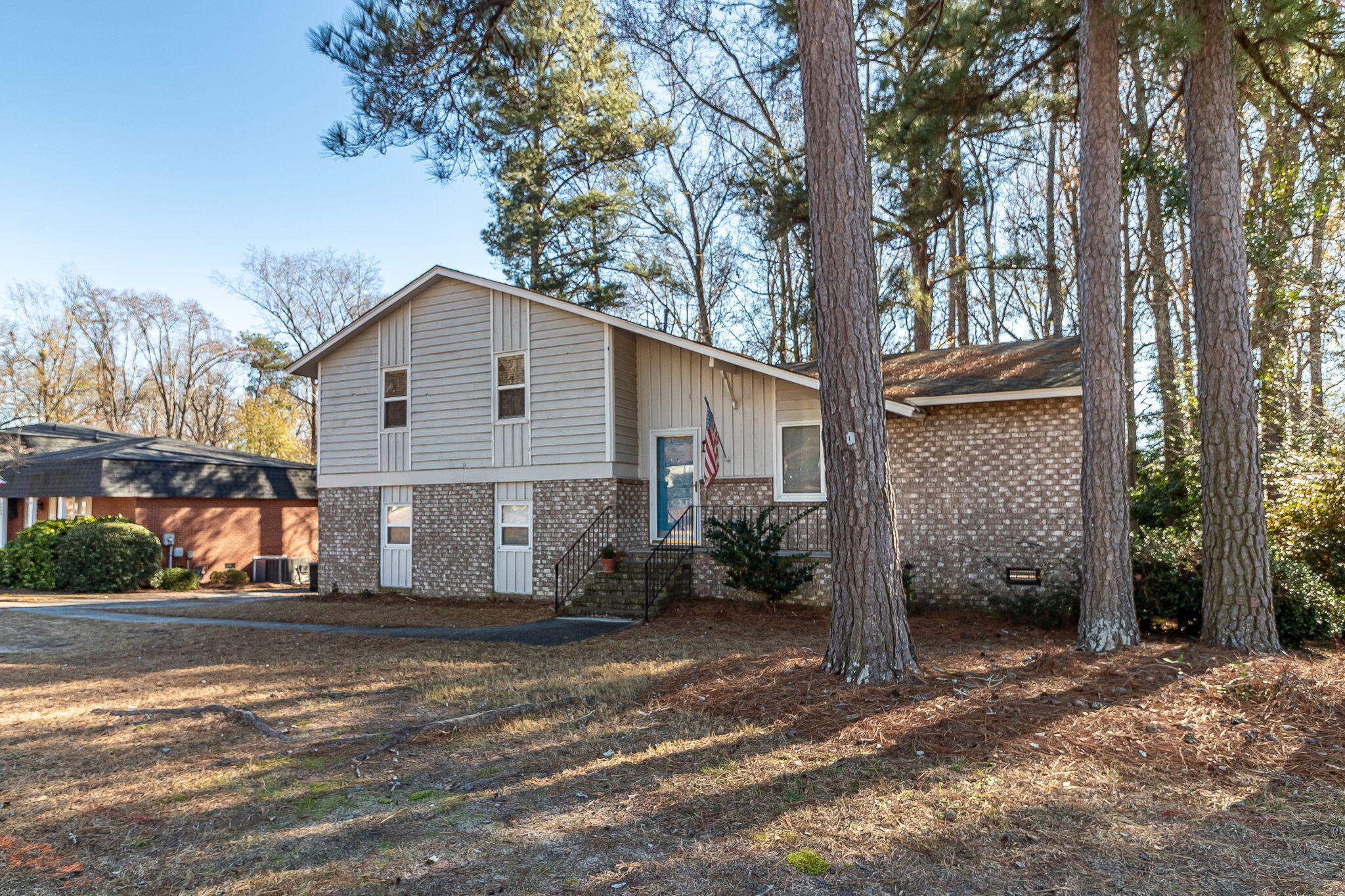 4456 WHISPERWOOD Drive