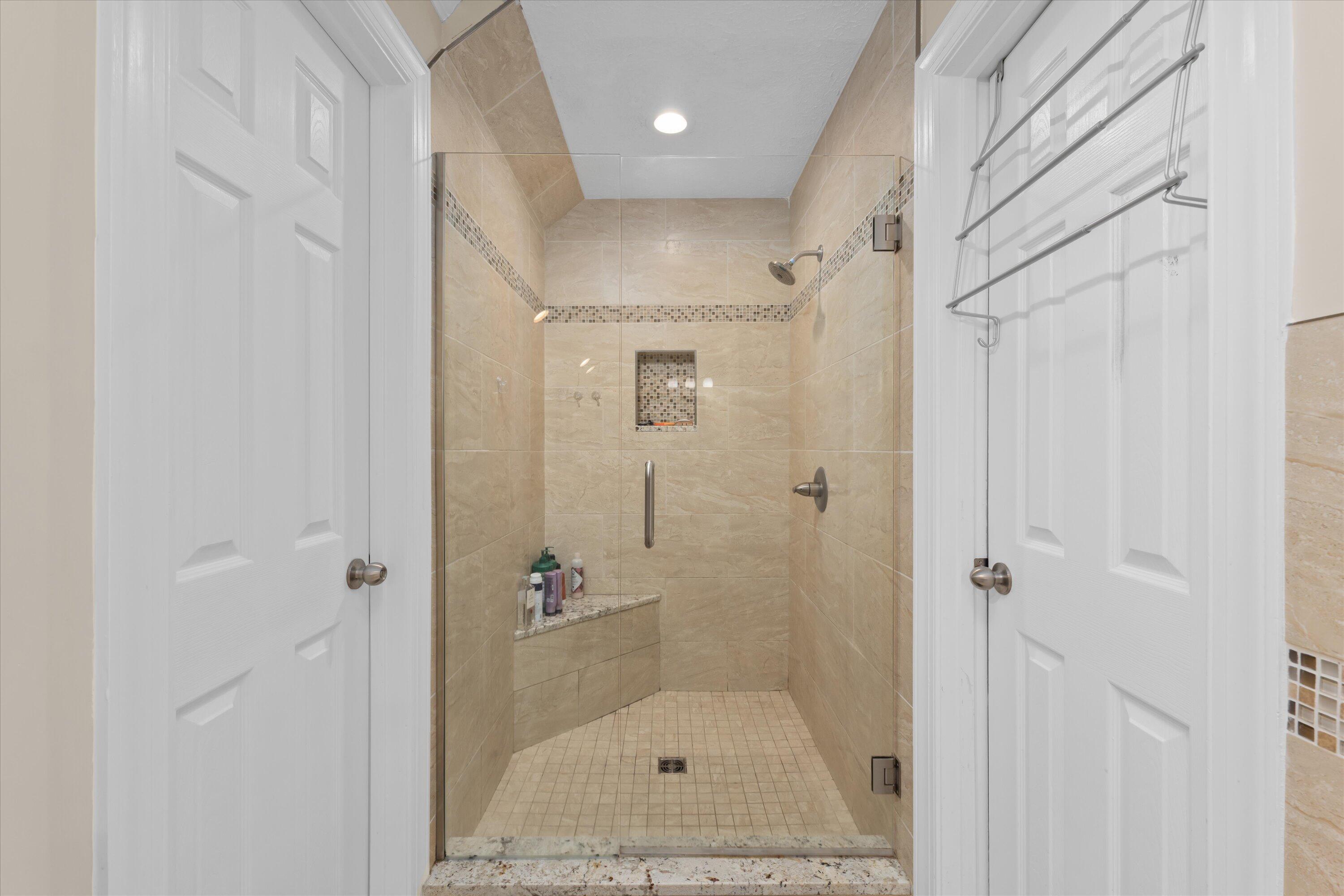 647 WHITEWOOD WAY Way