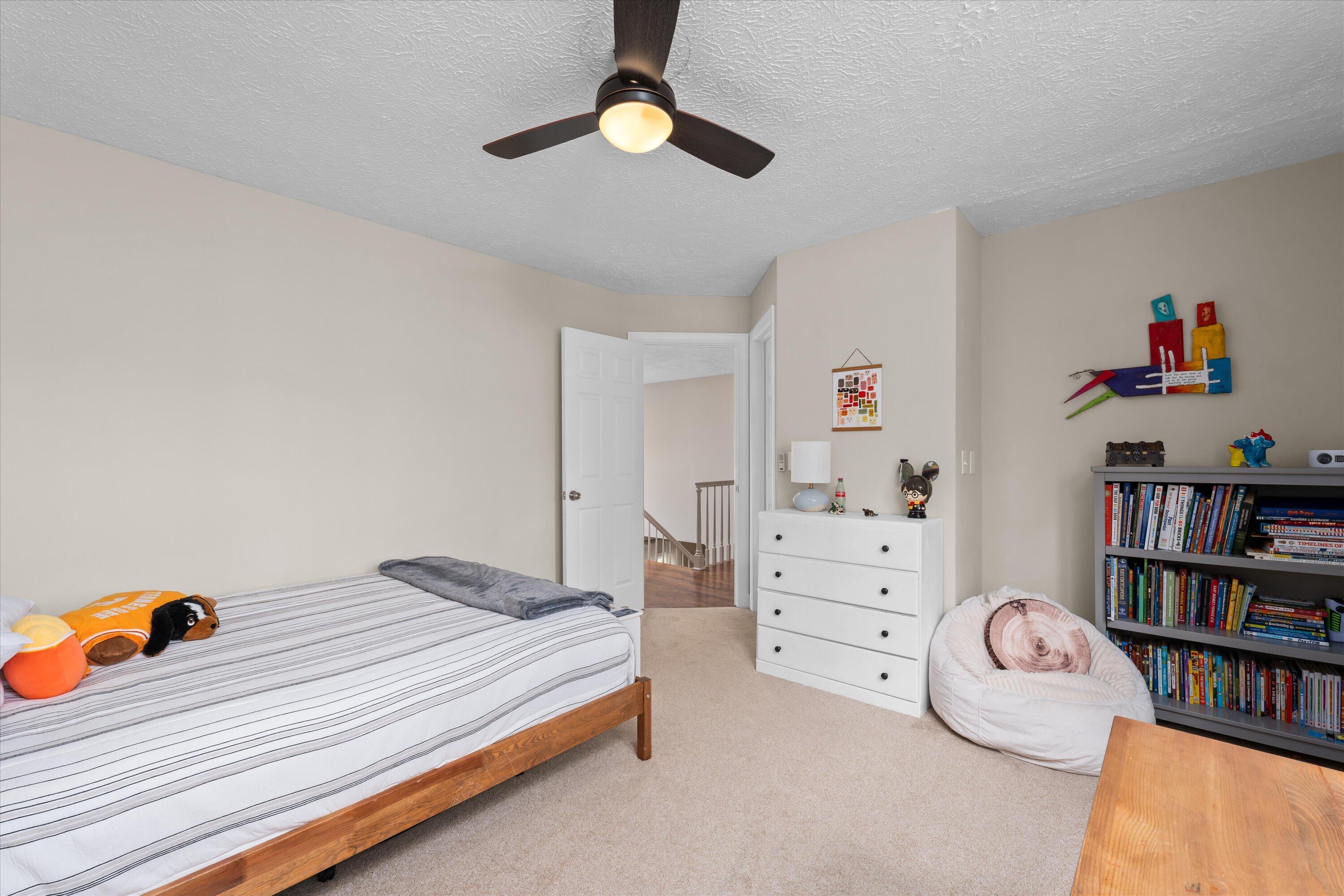 647 WHITEWOOD WAY Way