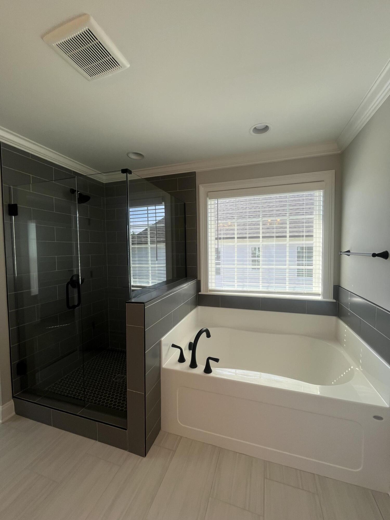 522 OAKLEY GROVE CIRCLE