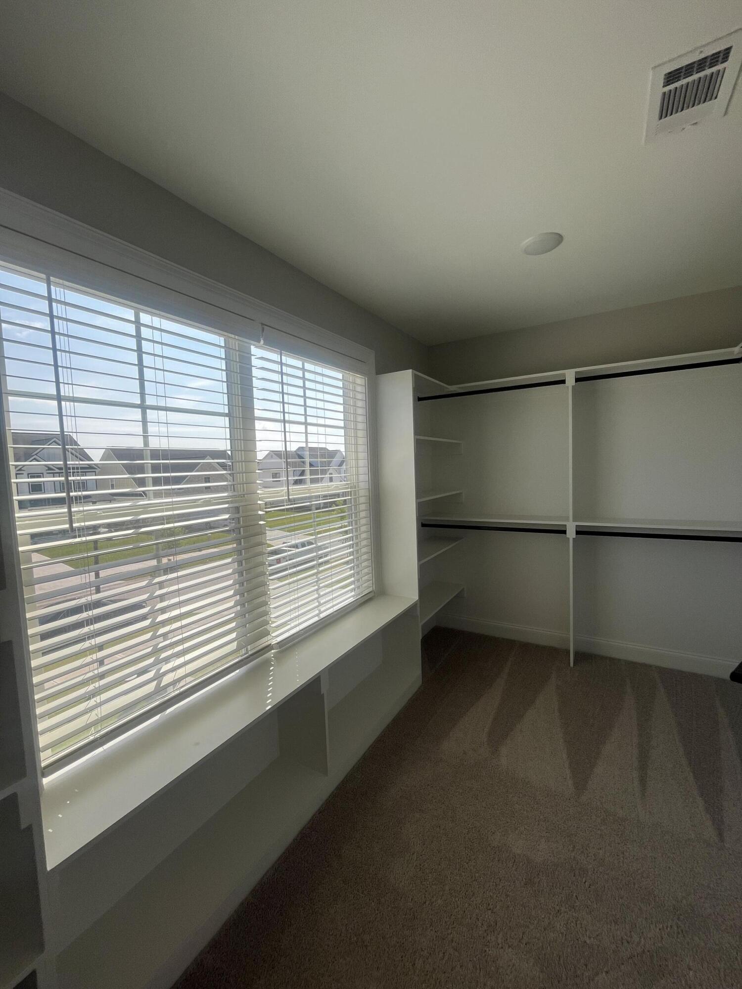 522 OAKLEY GROVE CIRCLE