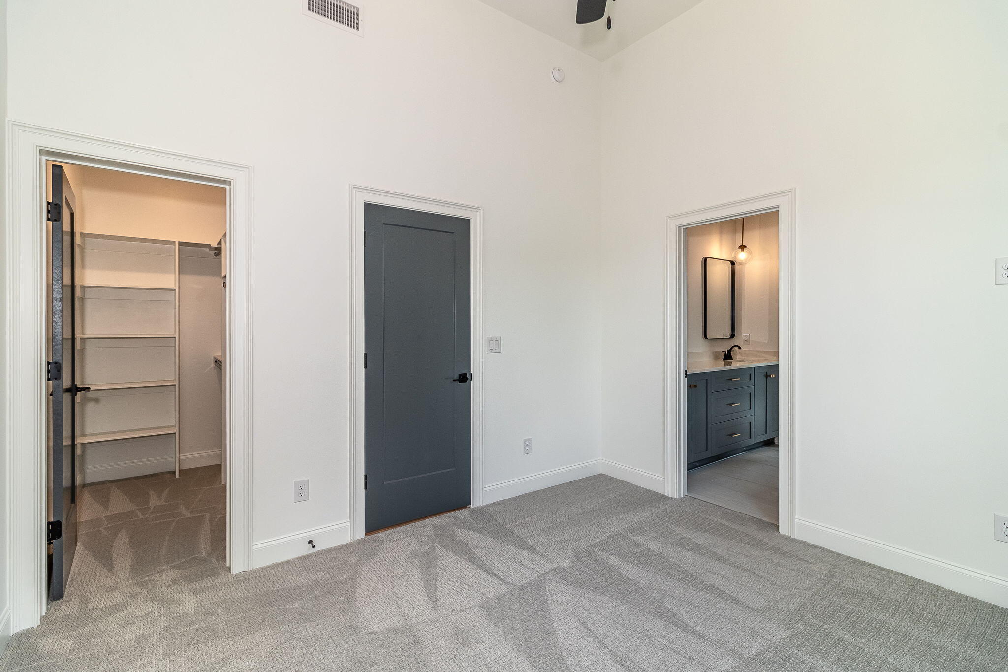 7015 WRENFIELD WAY Drive