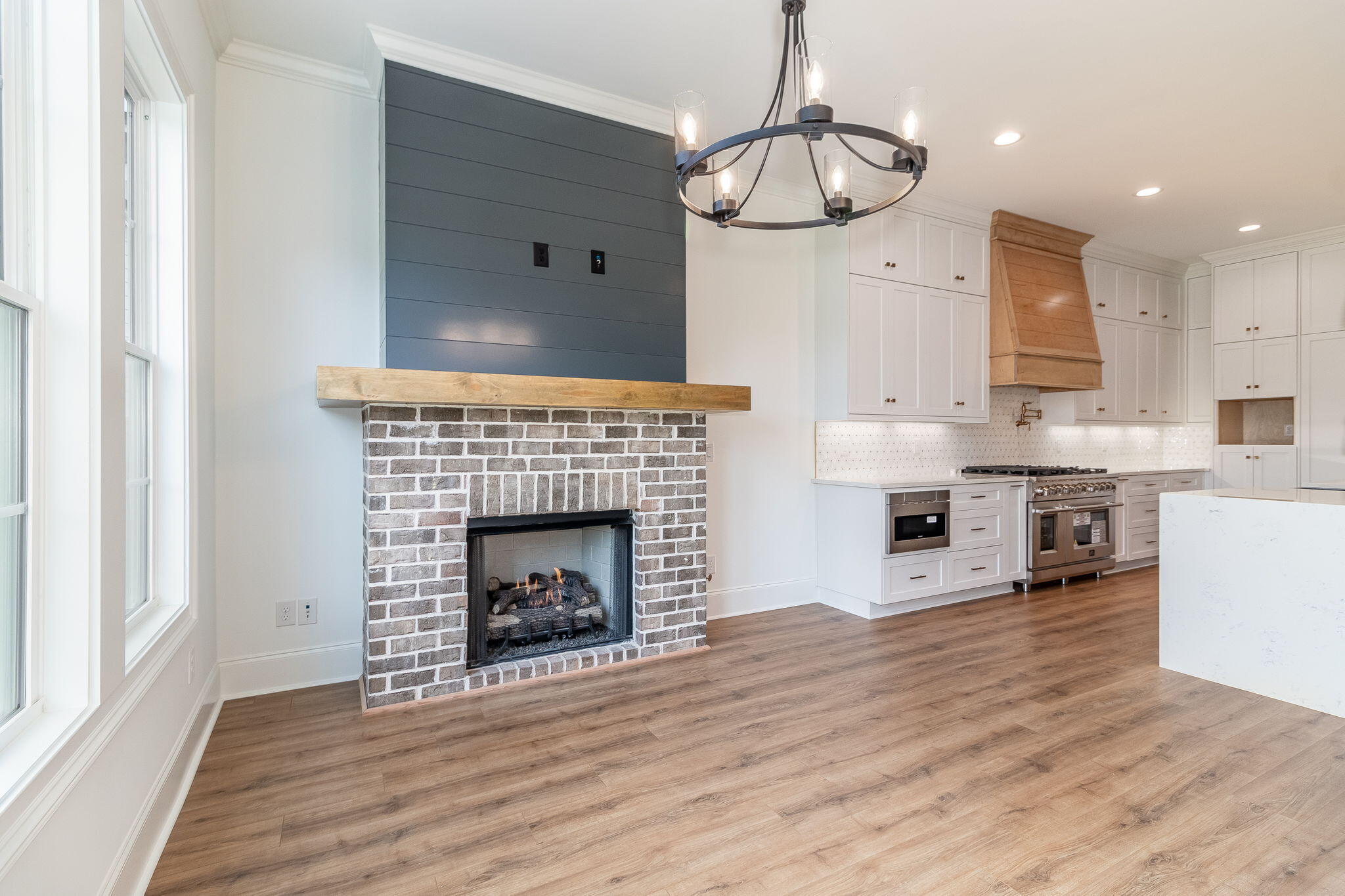 7015 WRENFIELD WAY Drive