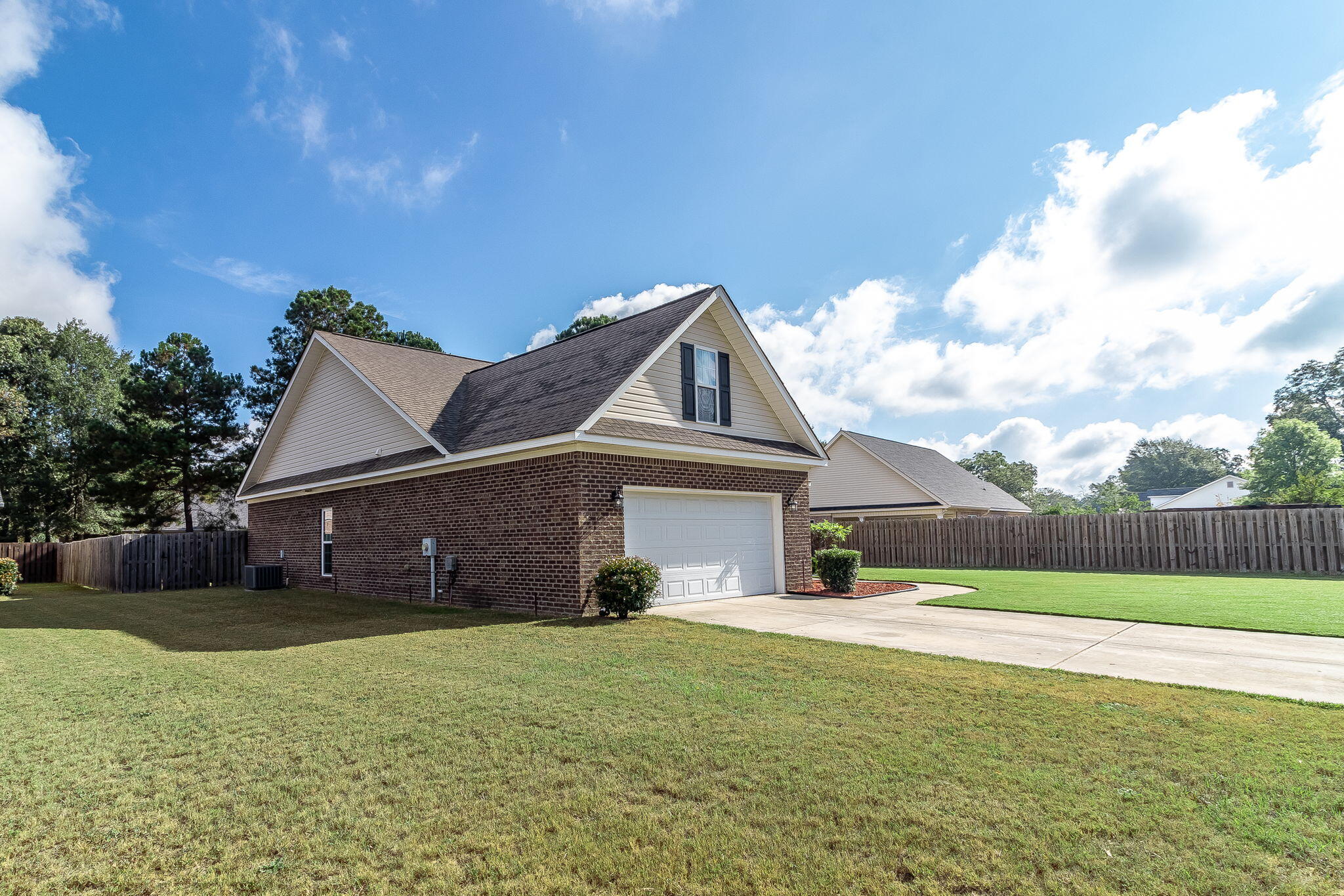 304 ANSLEY LANE Lane