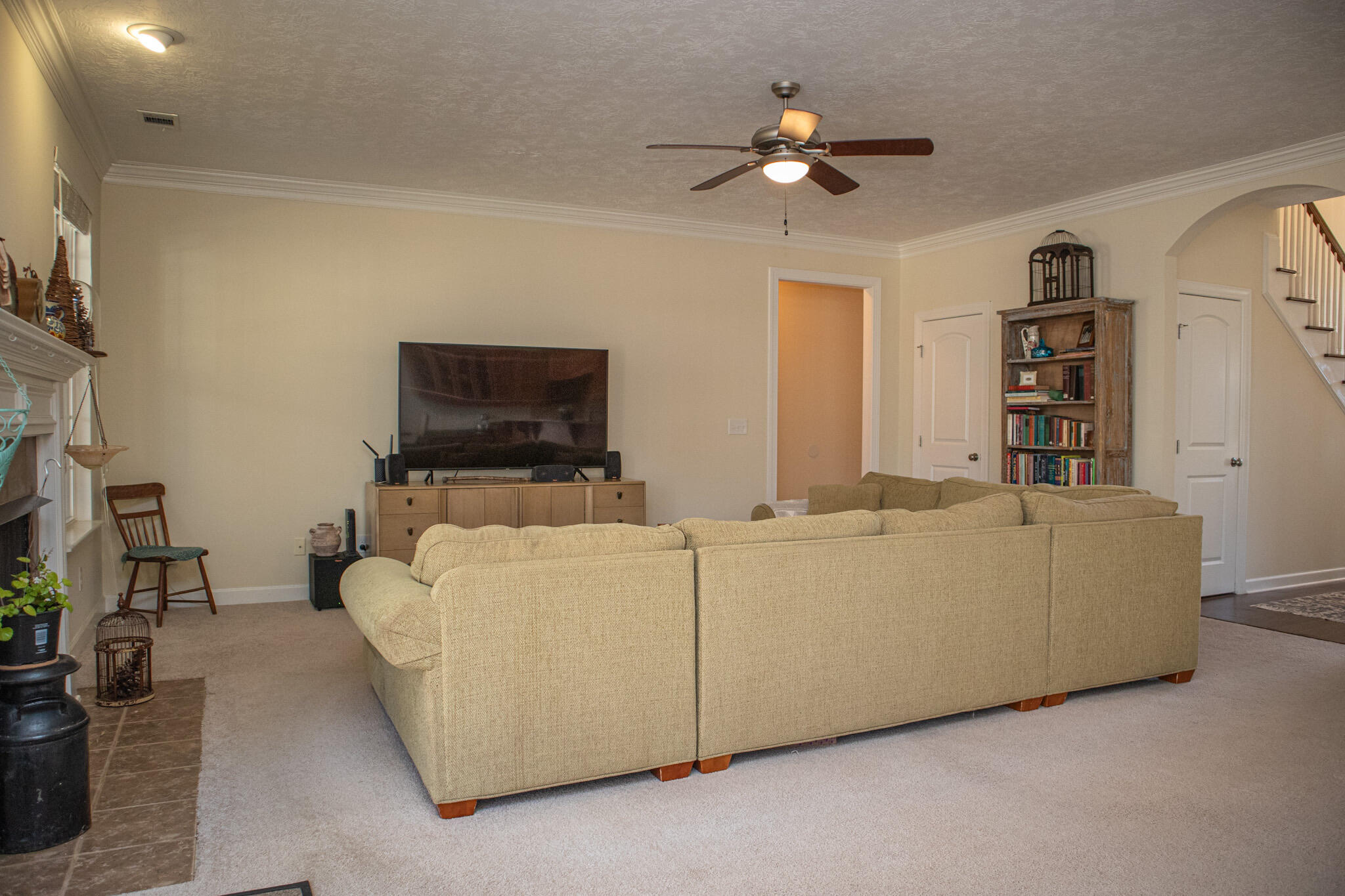 5119 WELLS DR. Drive