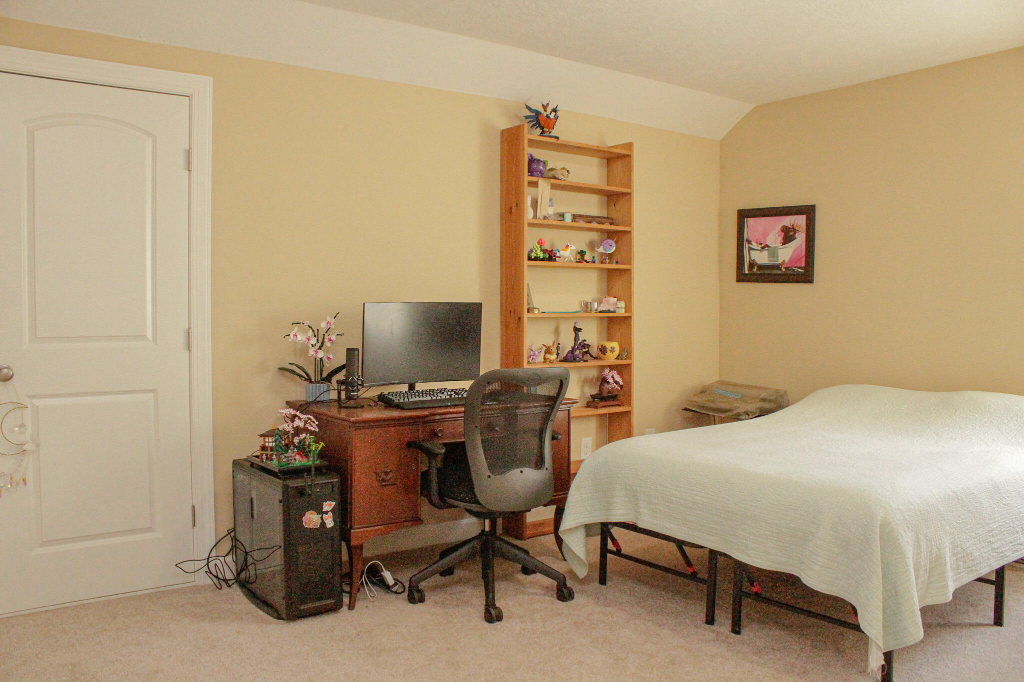 5119 WELLS DR. Drive