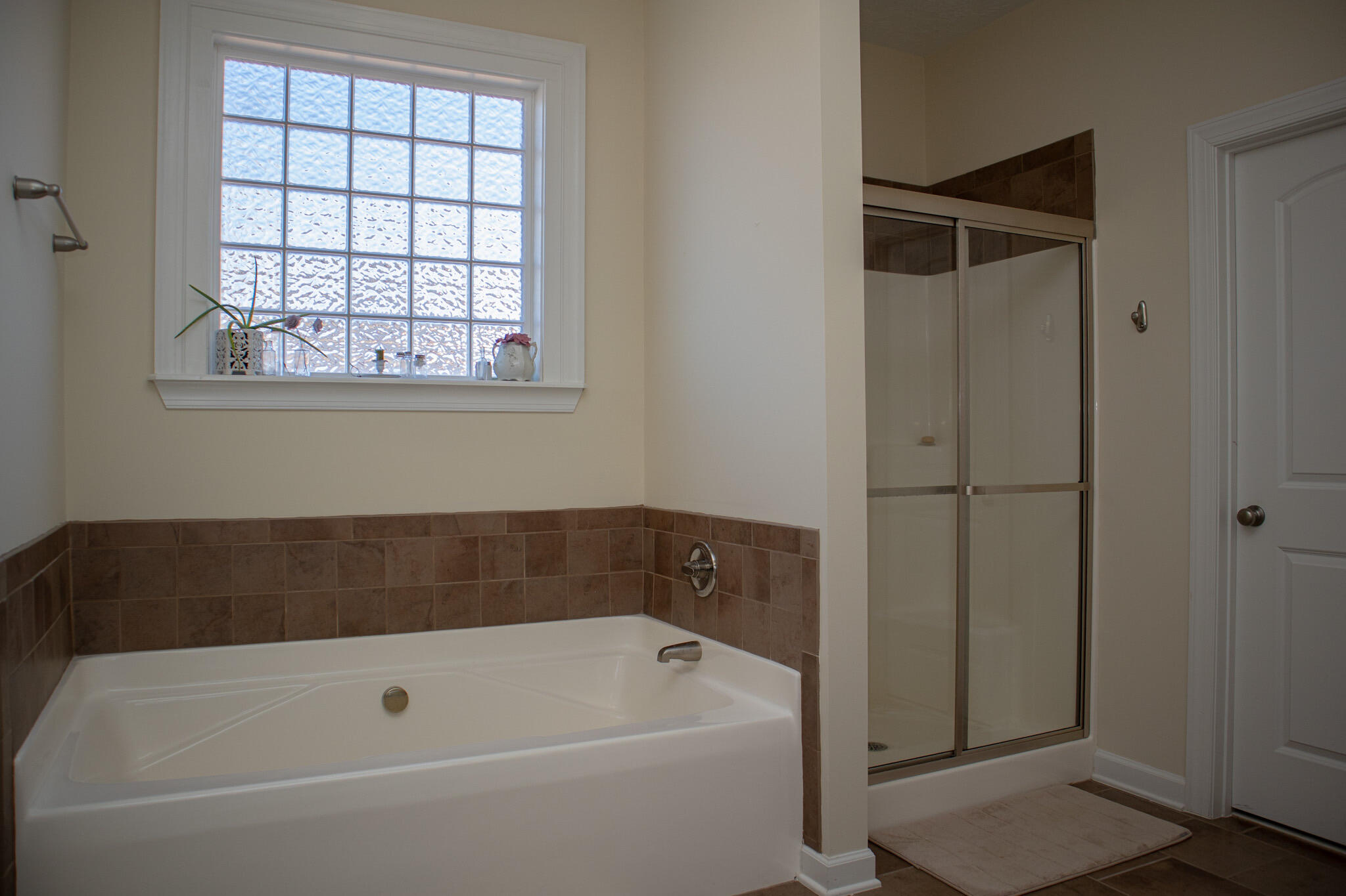 5119 WELLS DR. Drive