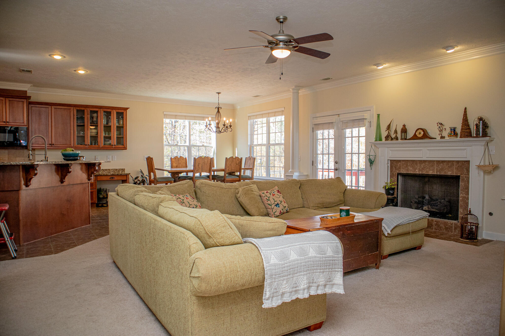 5119 WELLS DR. Drive