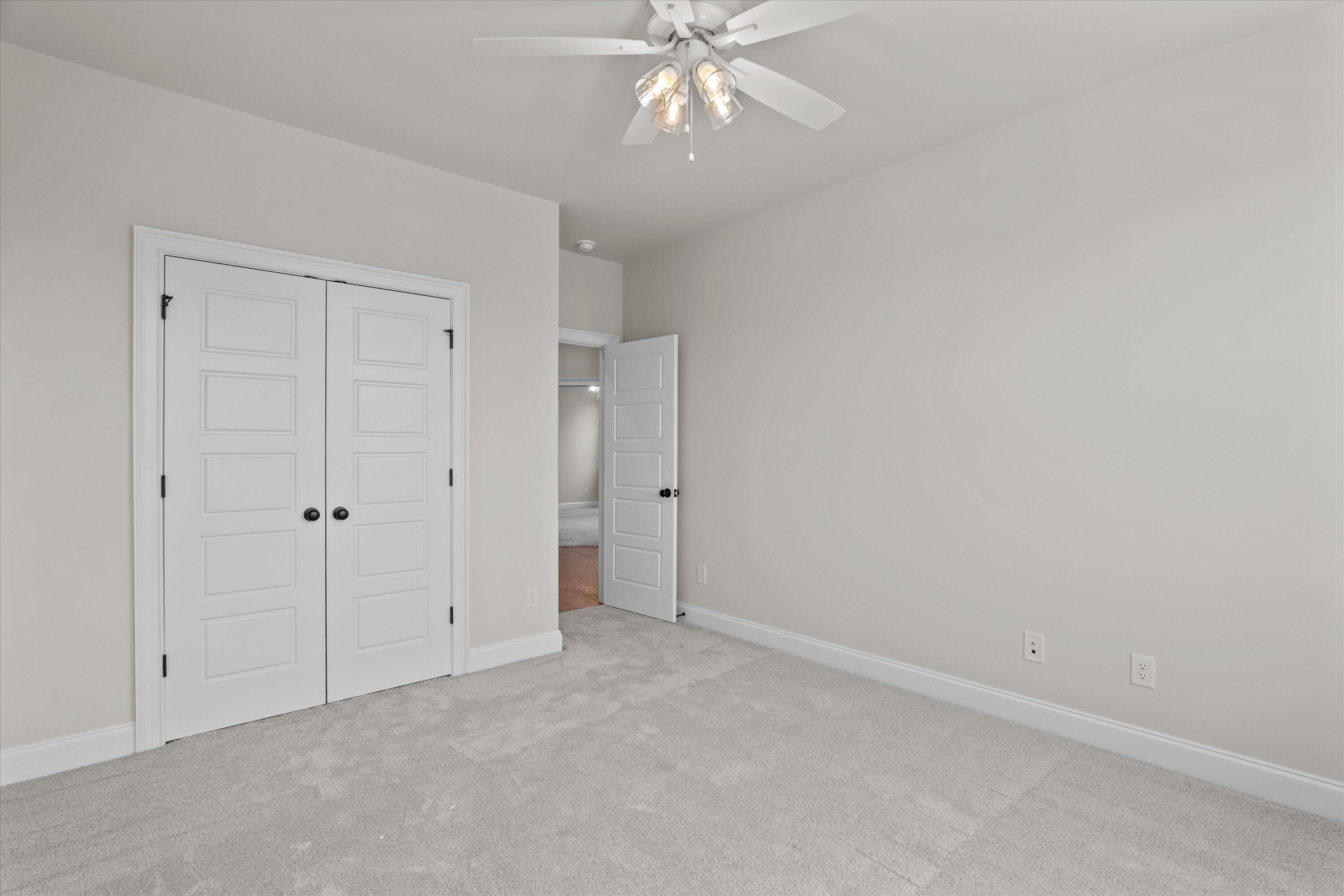 1221 Honey Lane Lane