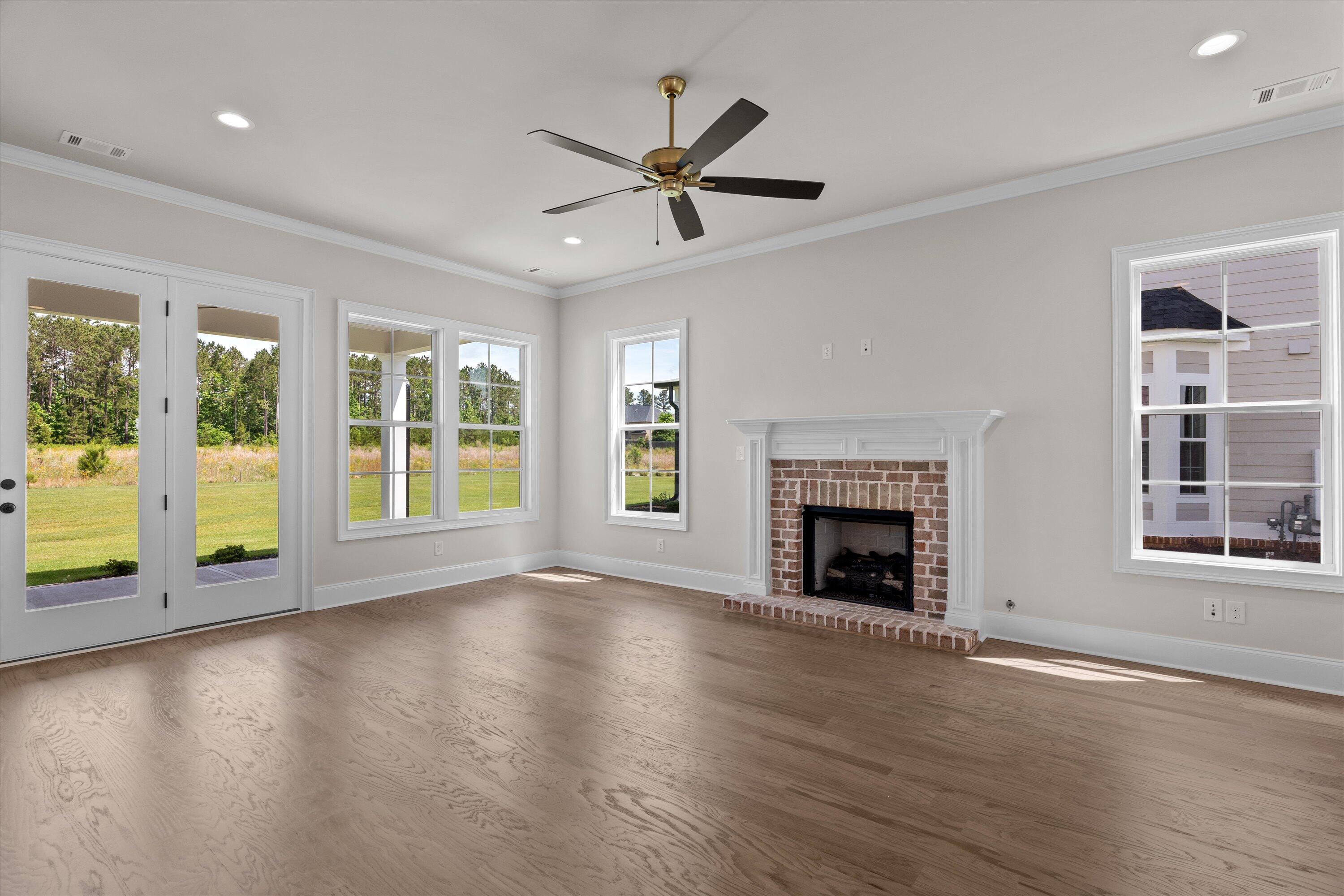 1221 Honey Lane Lane