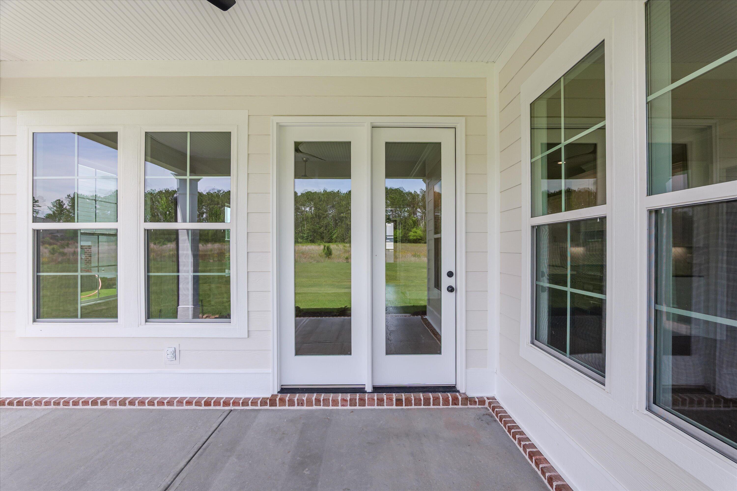 1221 Honey Lane Lane