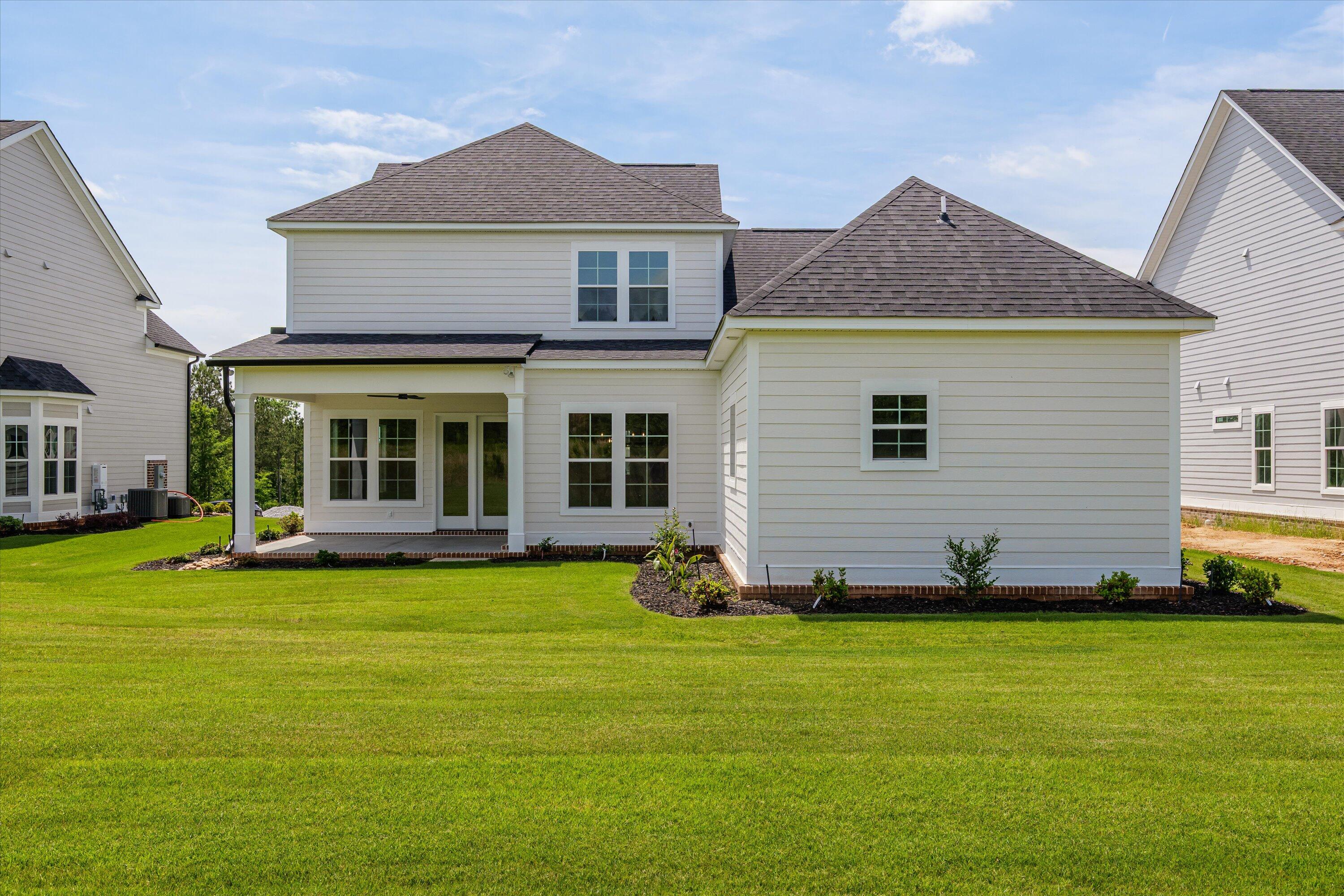 1221 Honey Lane Lane