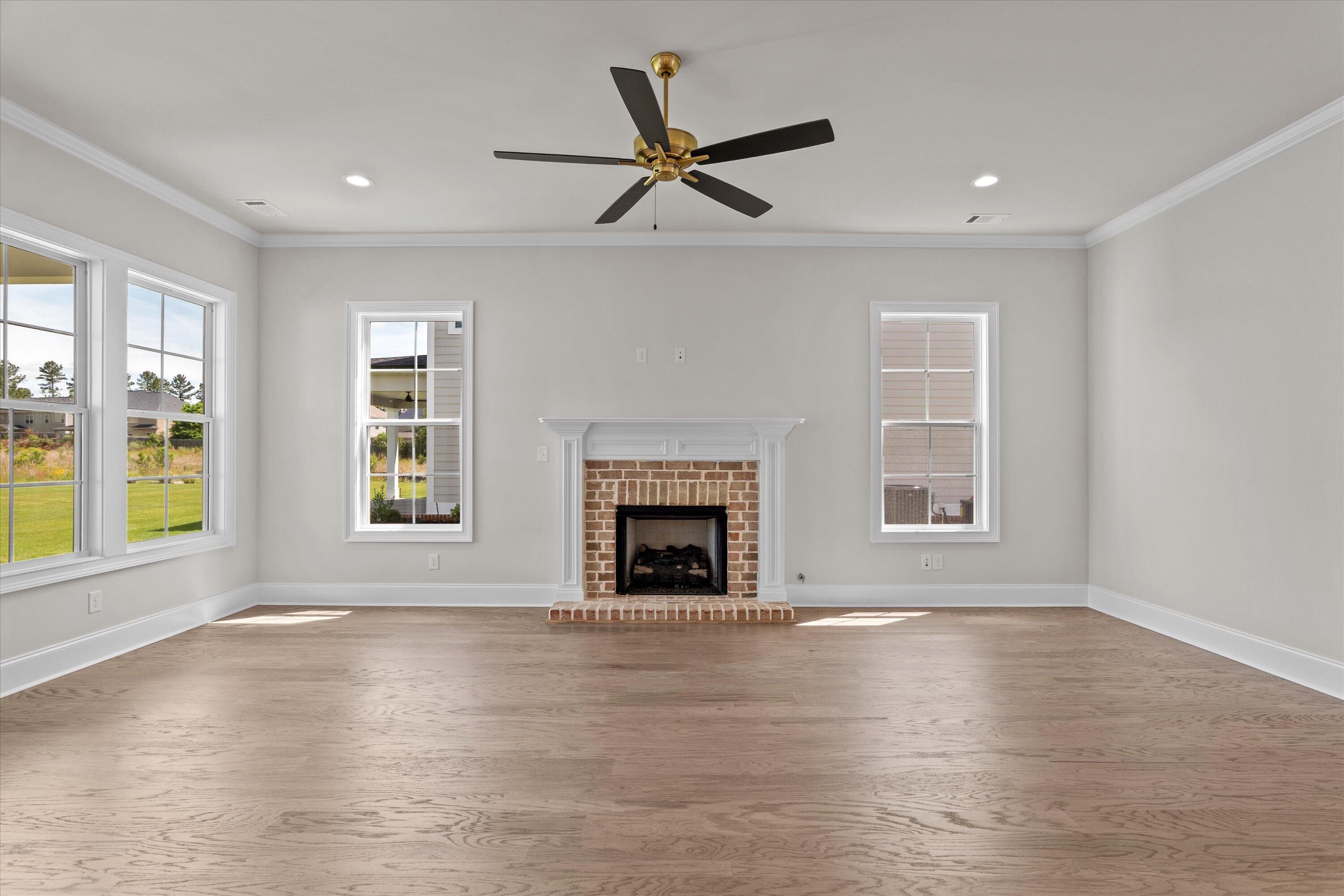 1221 Honey Lane Lane