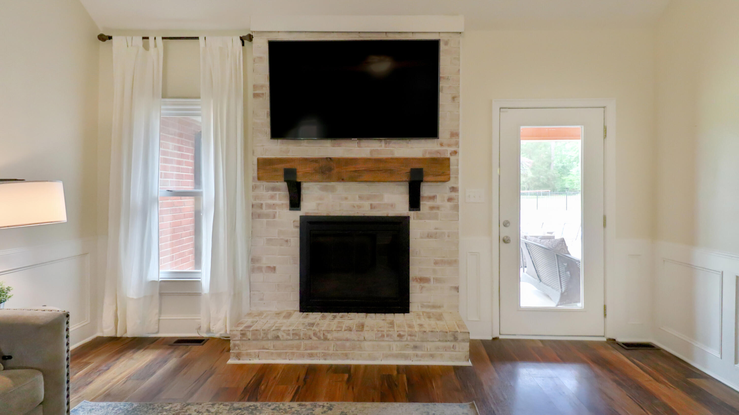 992 WINDMILL LANE Lane