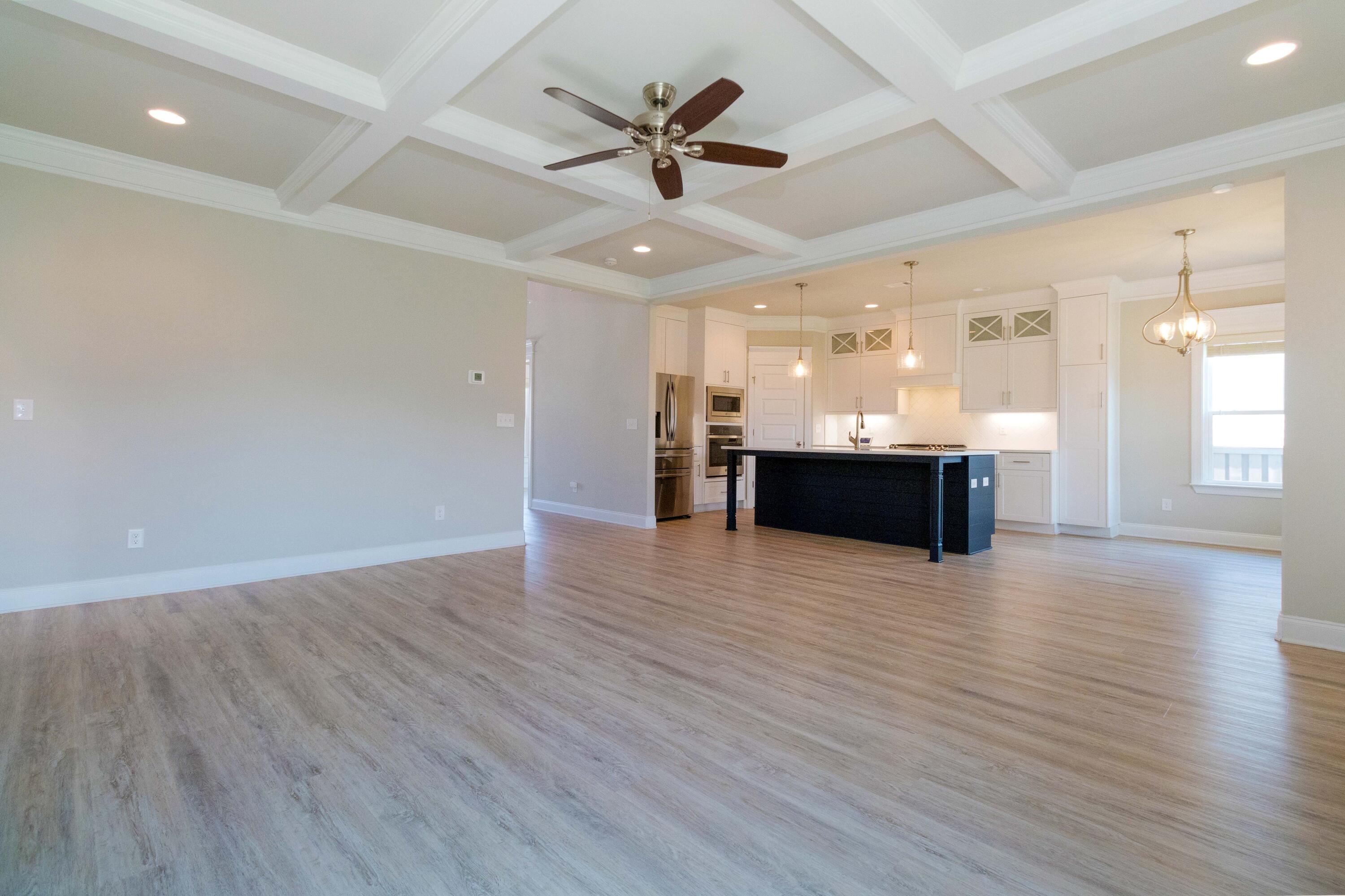 3048 Rosewood Dr. Drive