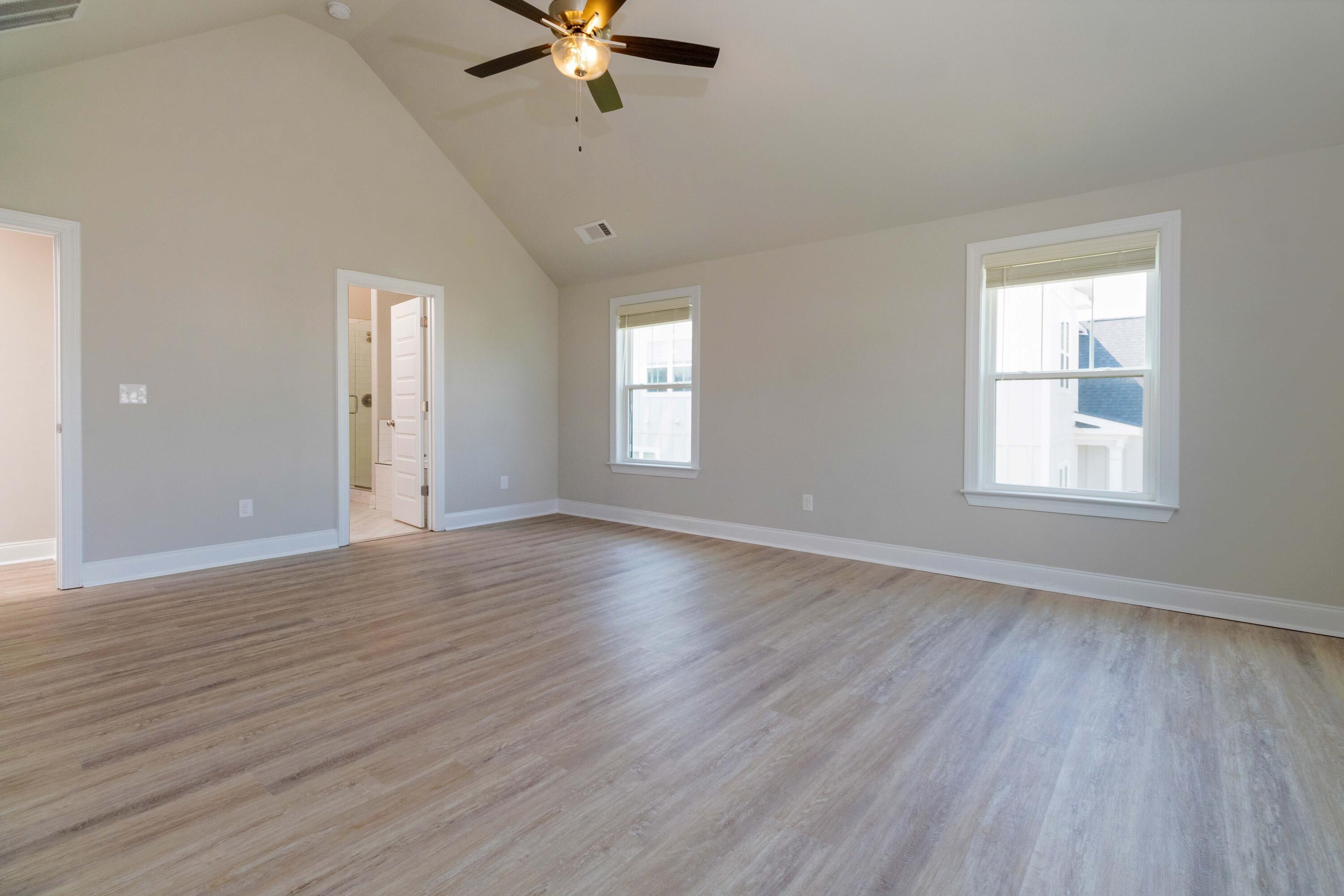 3048 Rosewood Dr. Drive