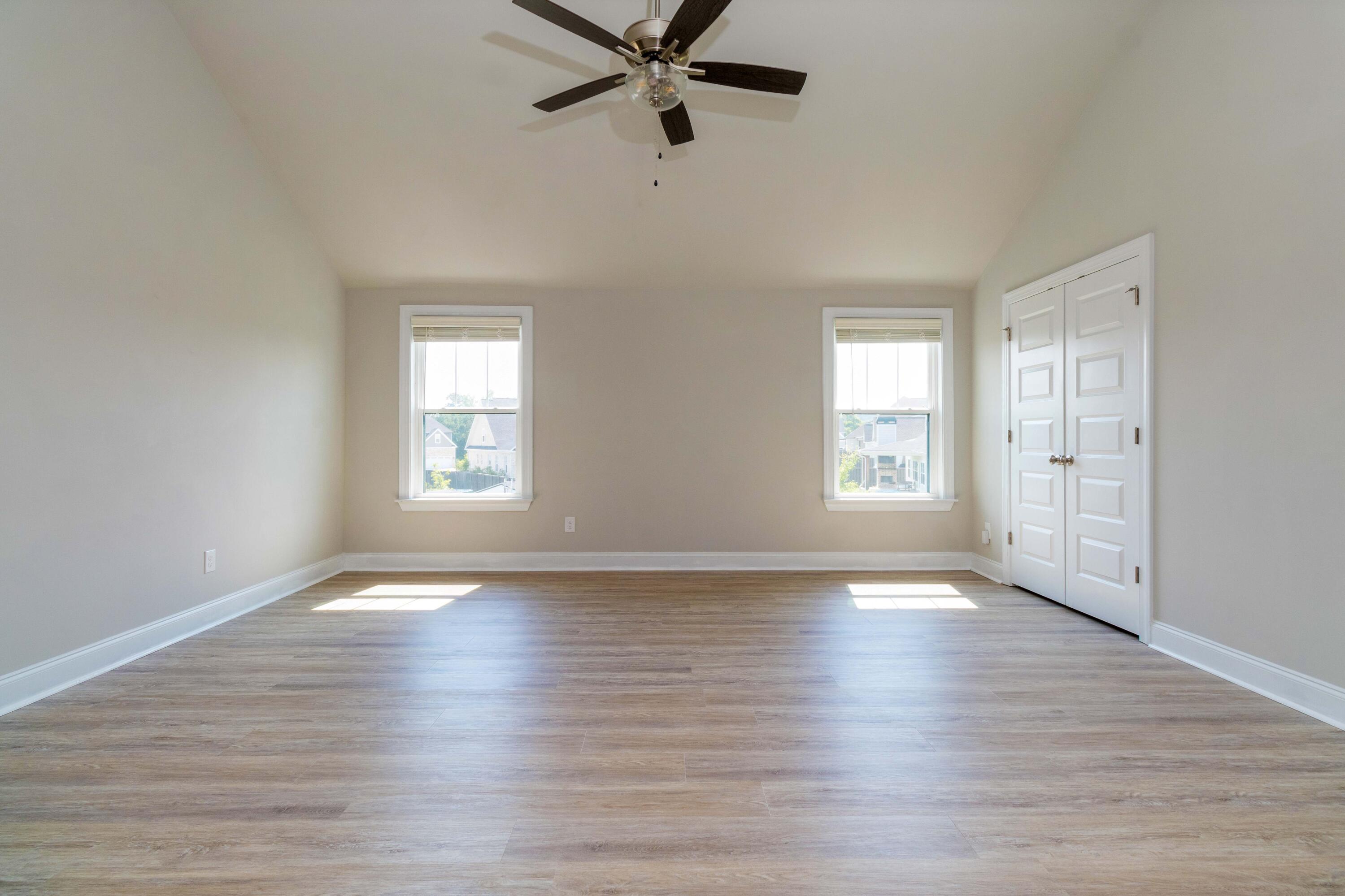 3048 Rosewood Dr. Drive