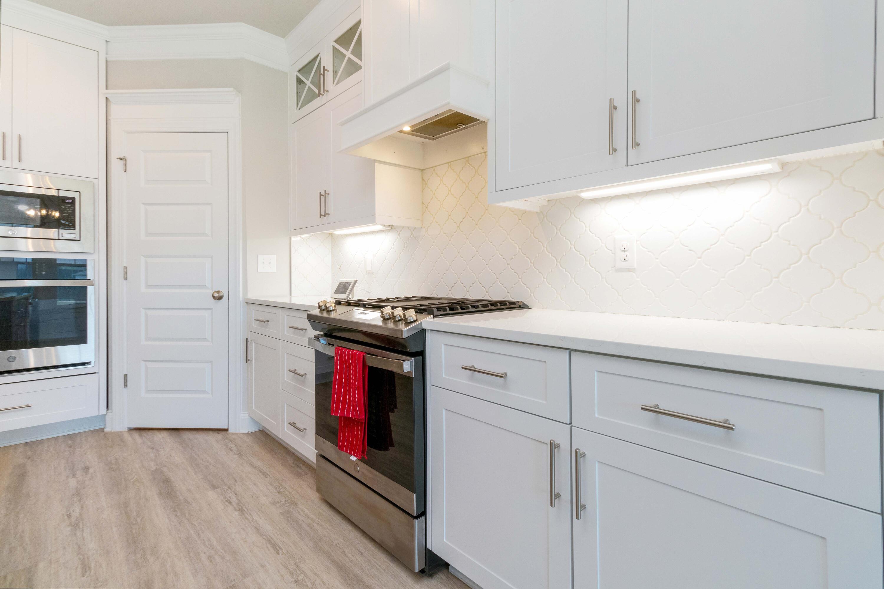 3048 Rosewood Dr. Drive