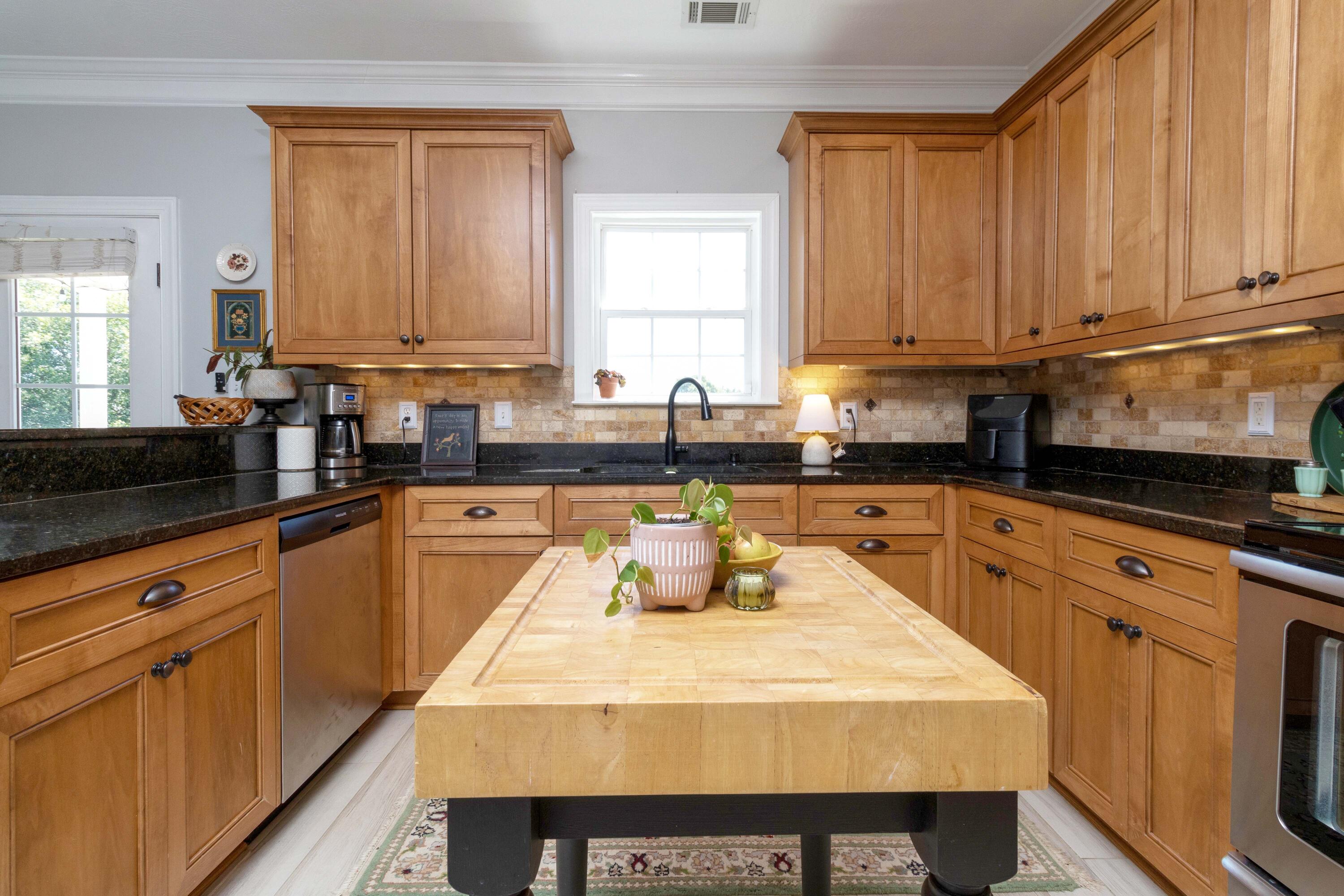 1237 Berkley Hills Pass