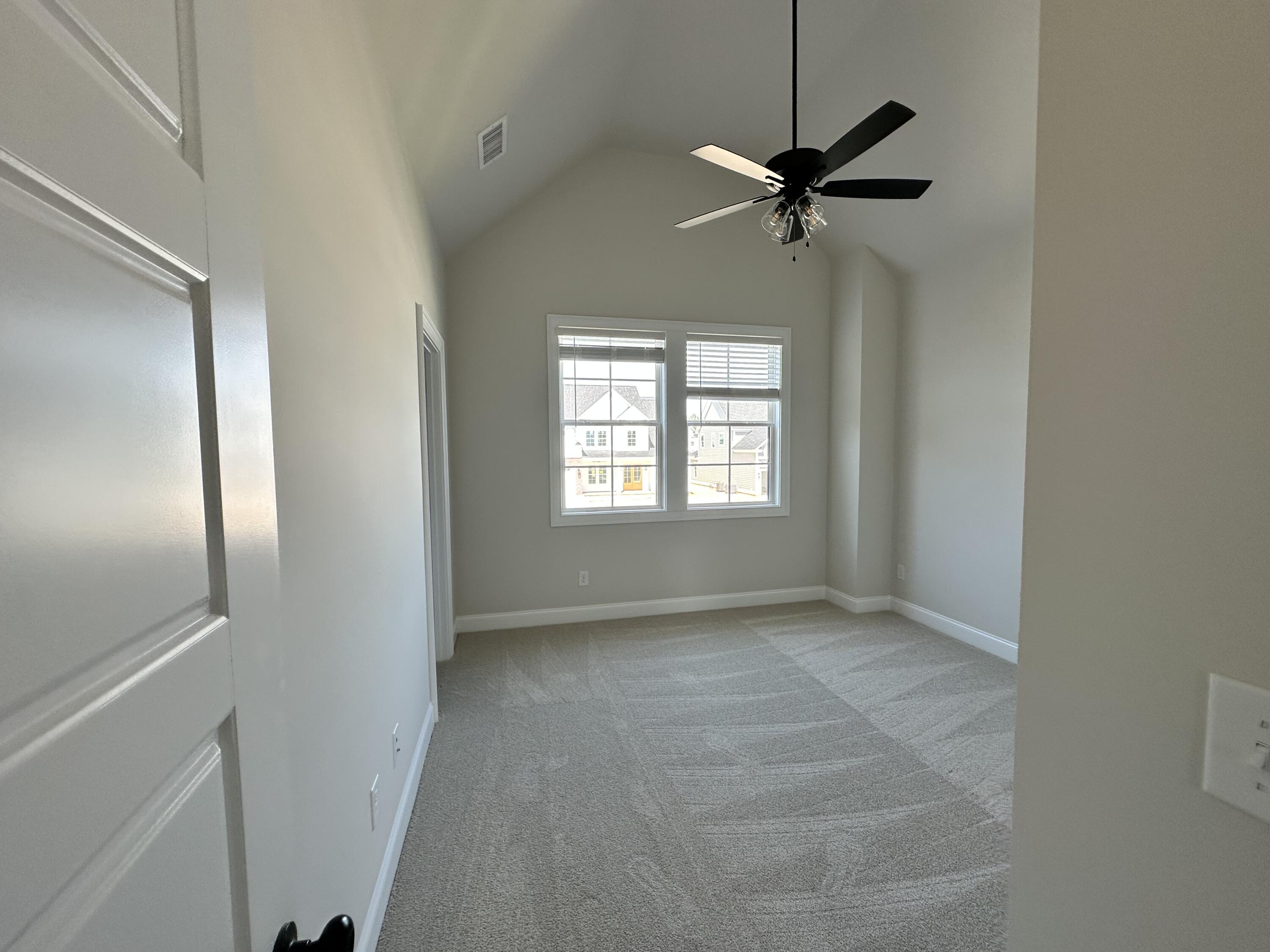 834 Sparrow Pointe Avenue