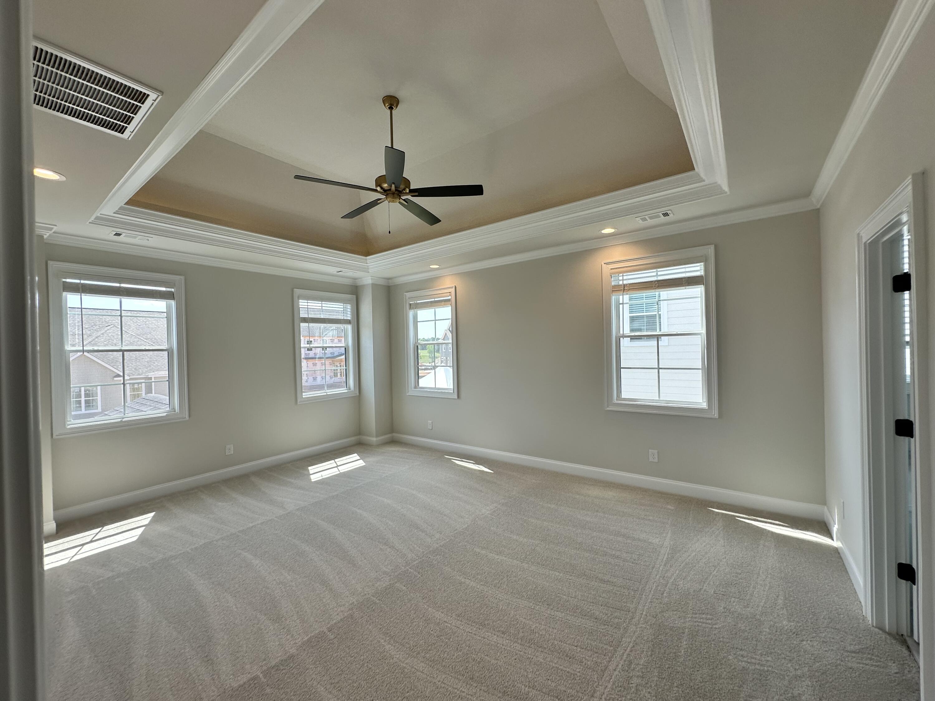 834 Sparrow Pointe Avenue