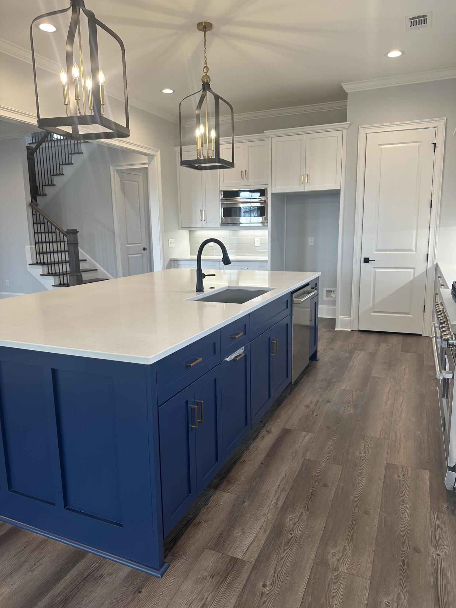 844 Sparrow Pointe Avenue