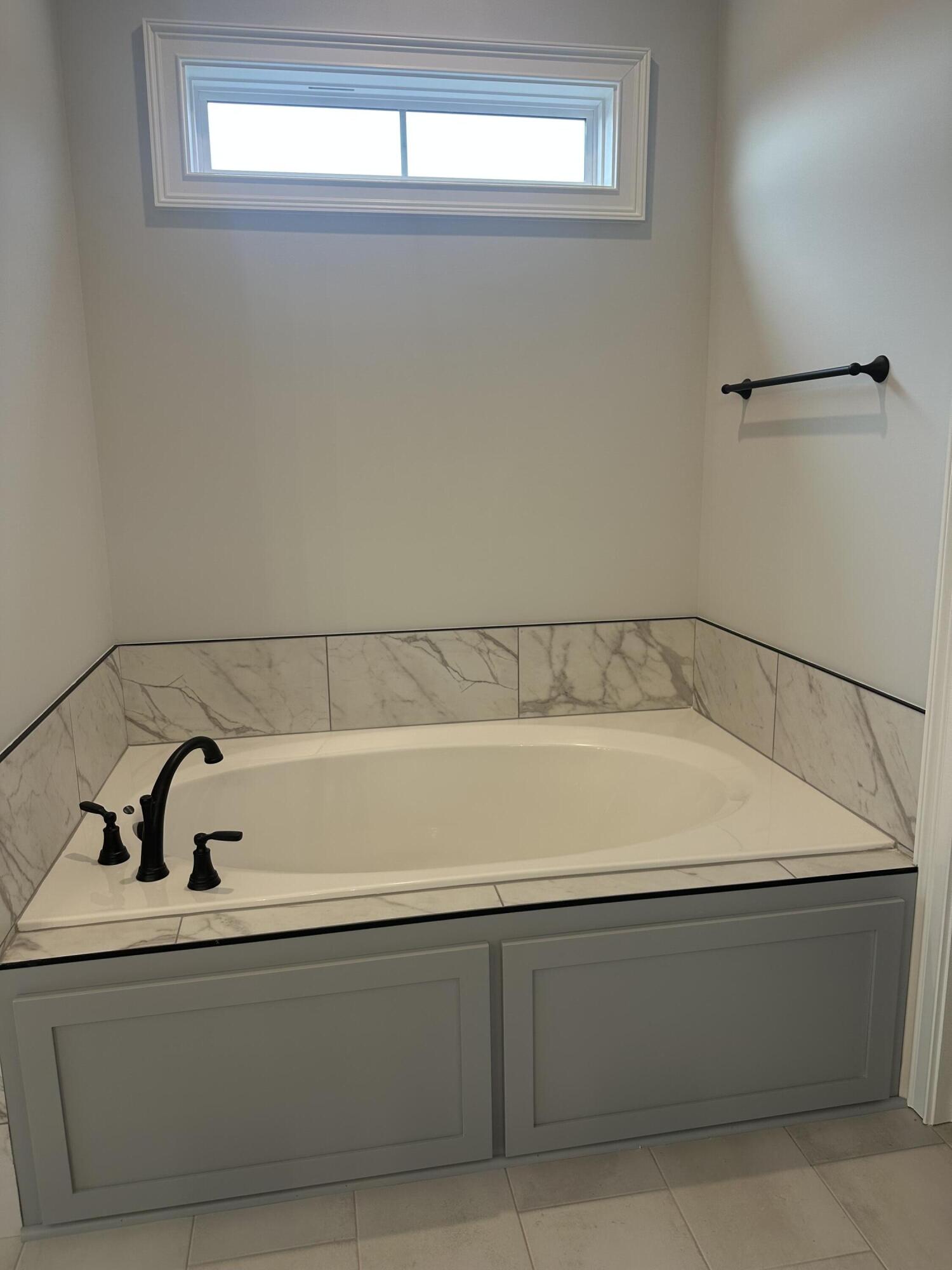 844 Sparrow Pointe Avenue