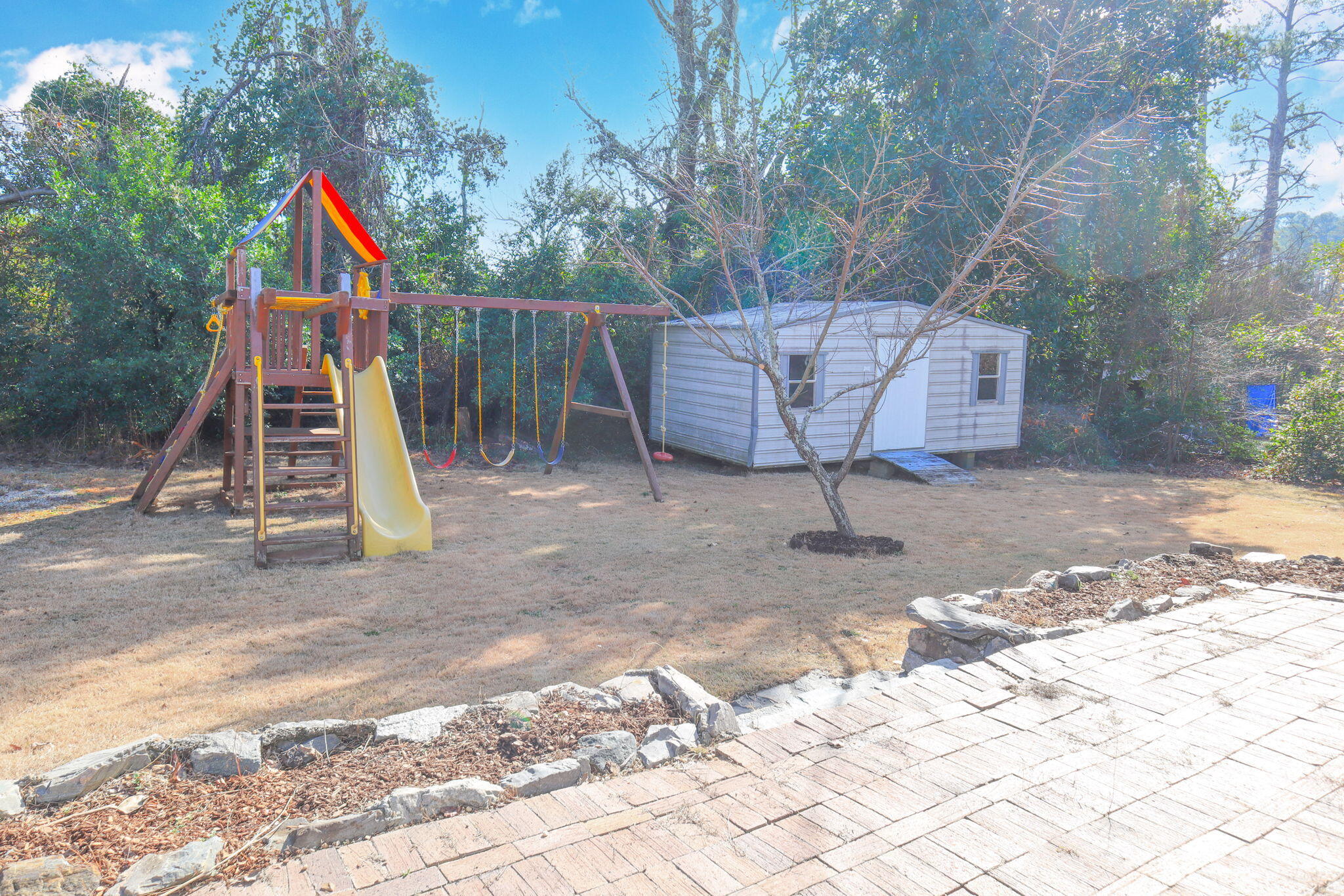 3658 Marlboro Street