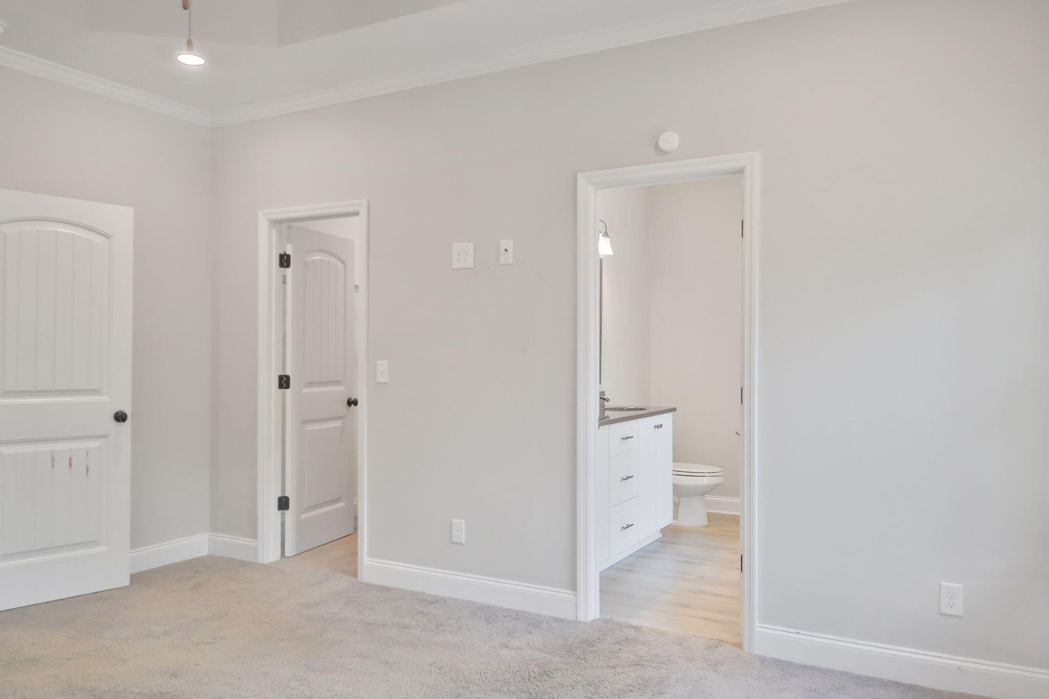 511 Old Sudlow Lake Road