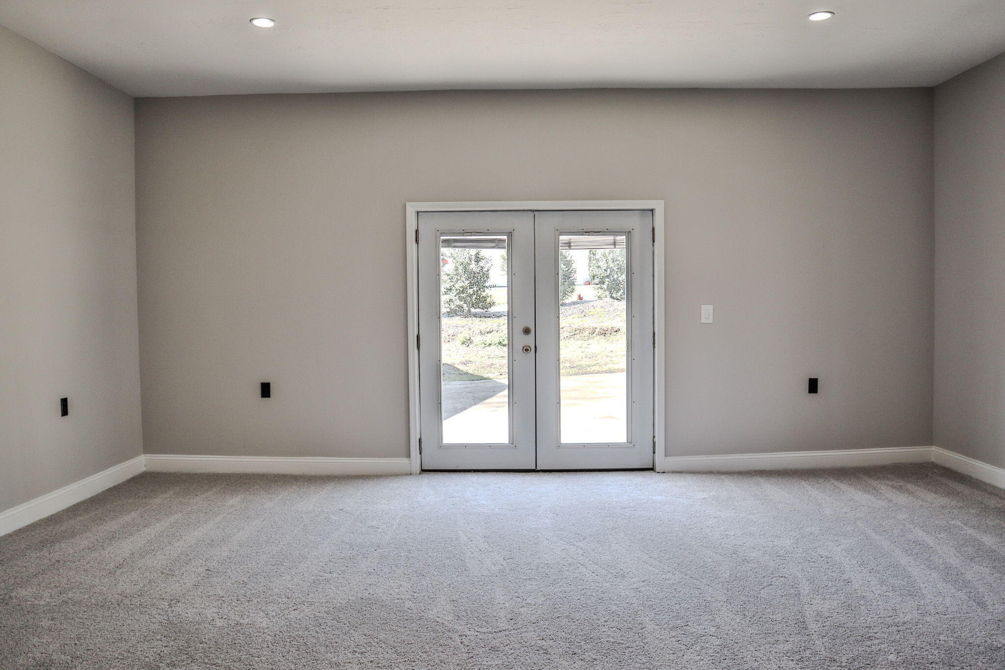 715 Spooner Drive