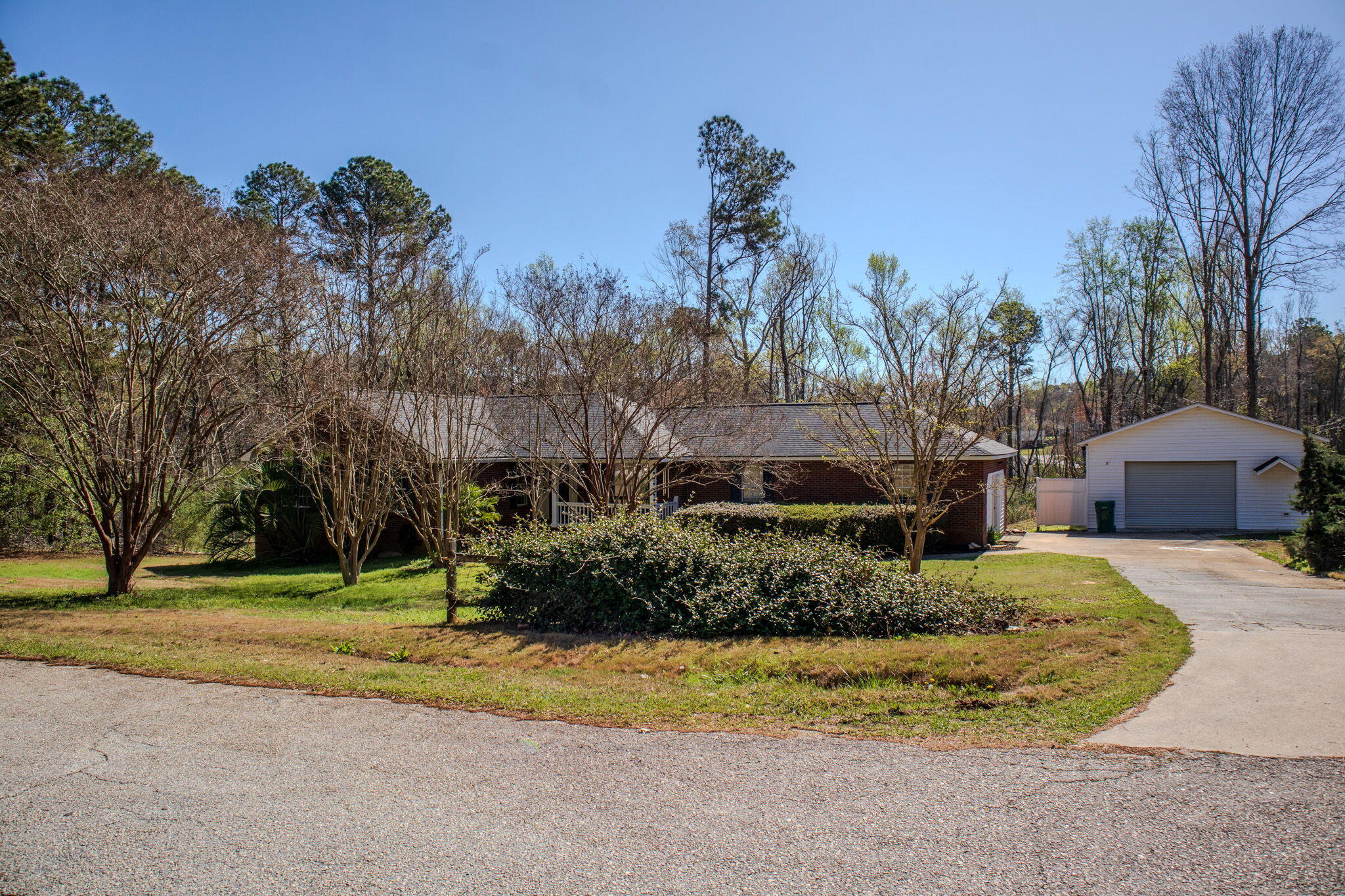 715 Spooner Drive
