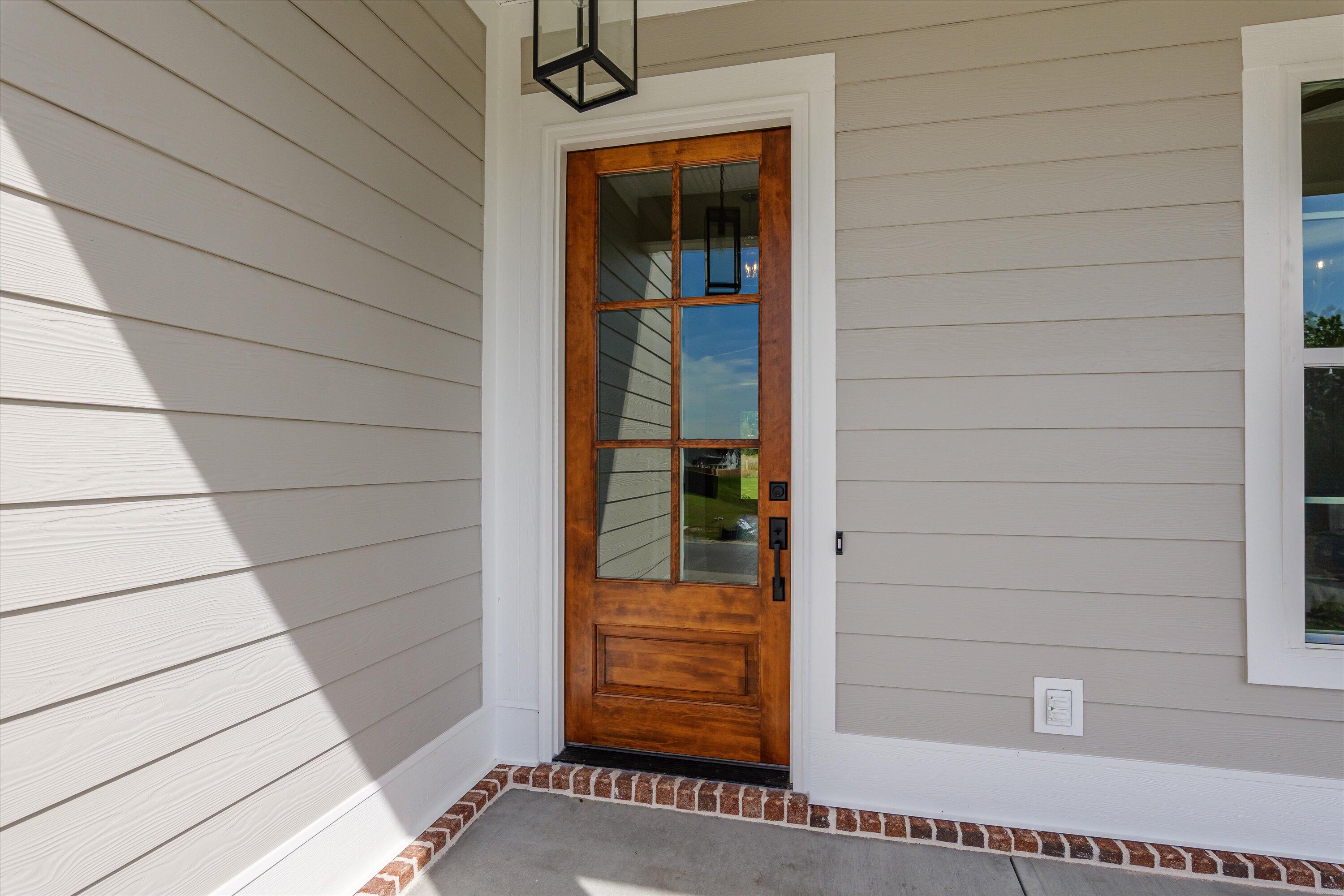 1219 Honey Lane