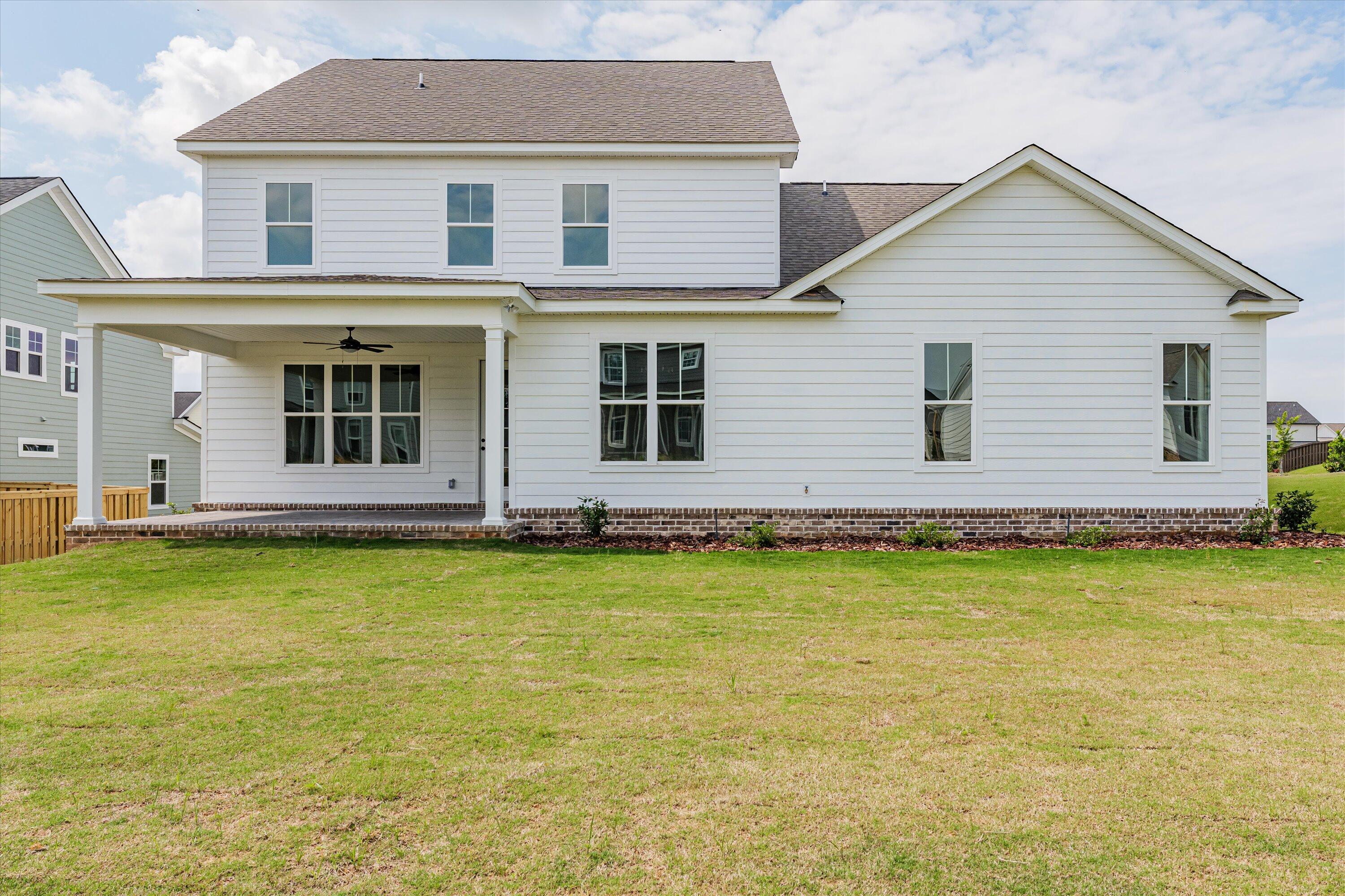 3001 Rosewood Drive