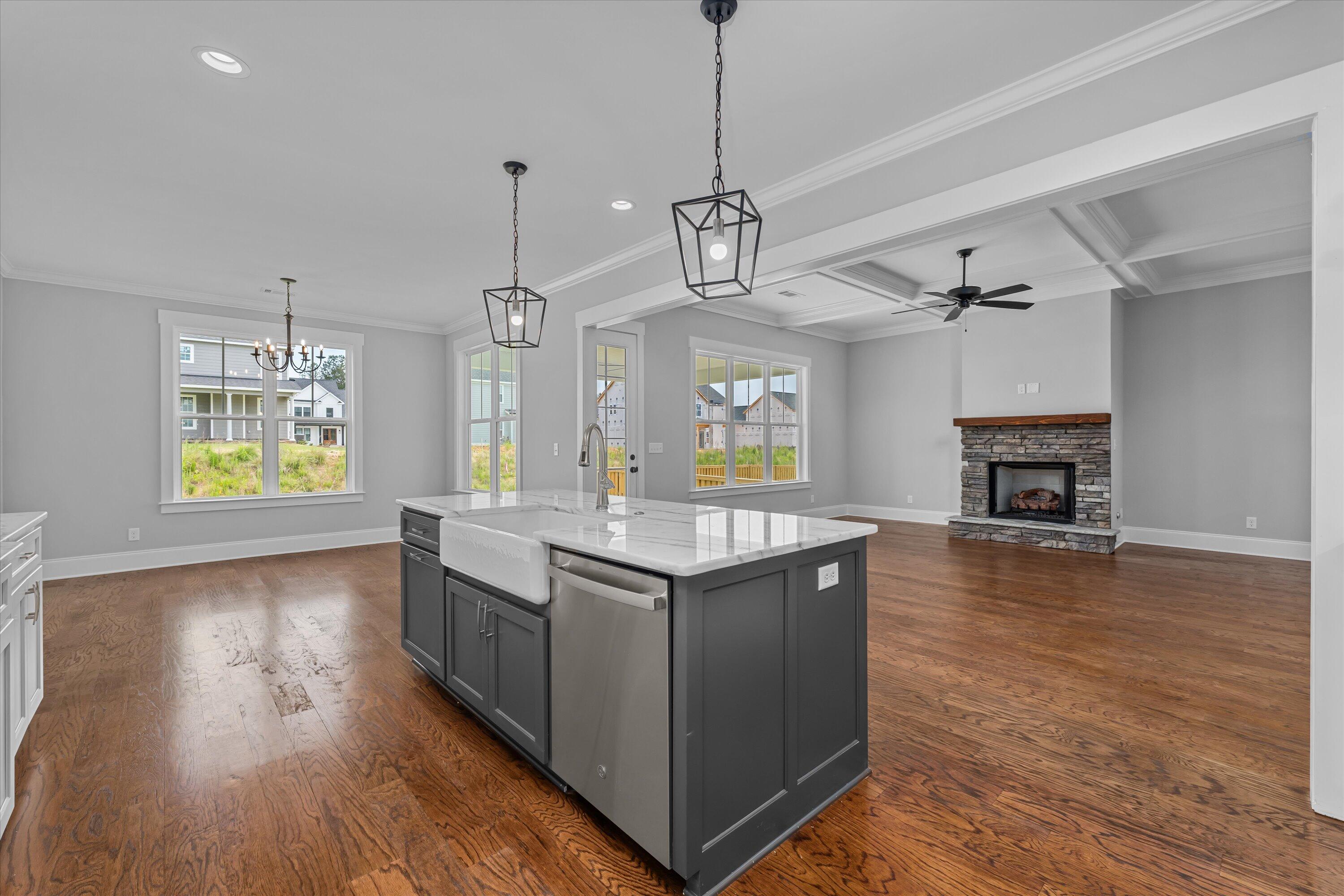3001 Rosewood Drive
