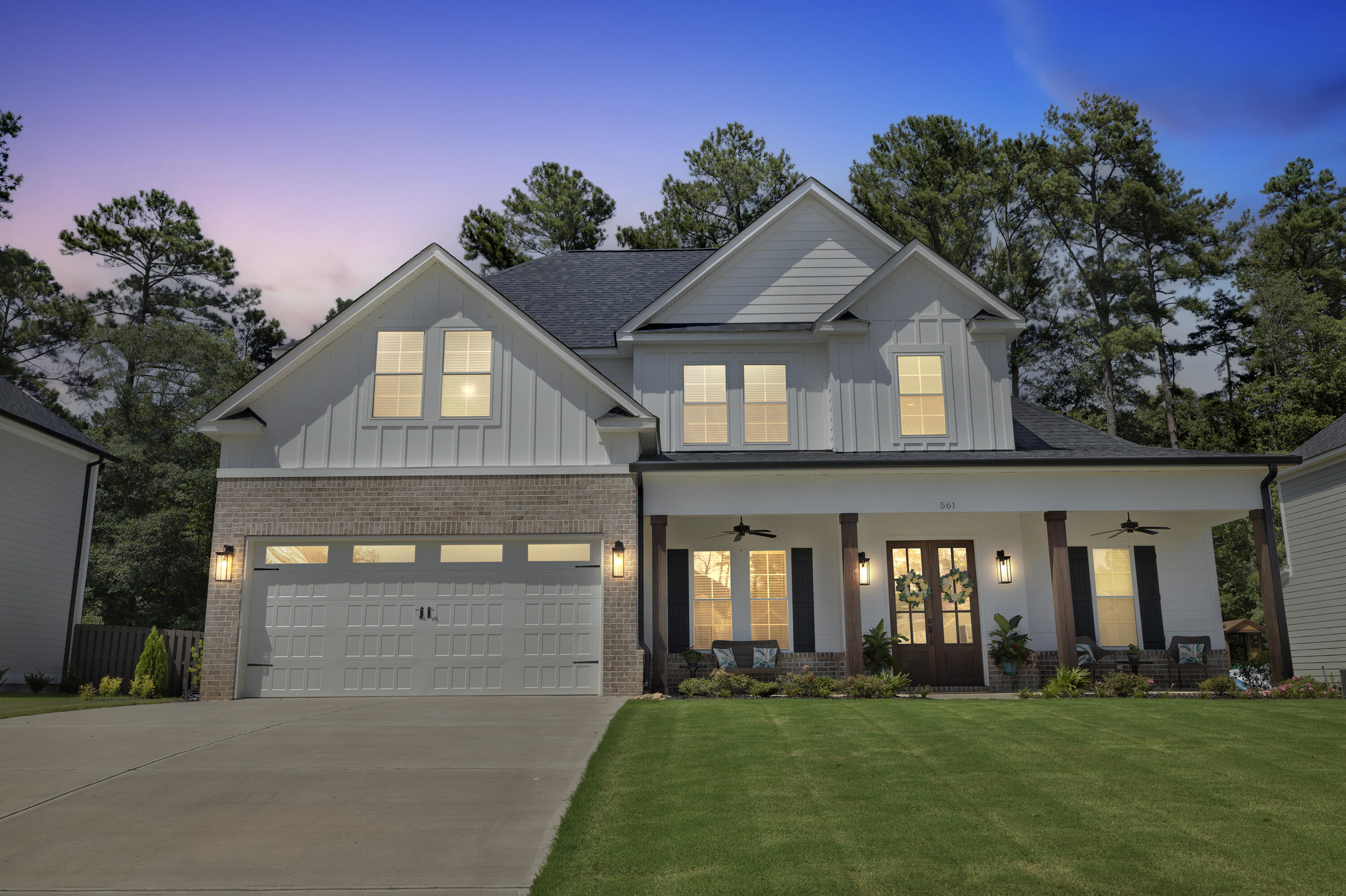 561 River Oaks Lane