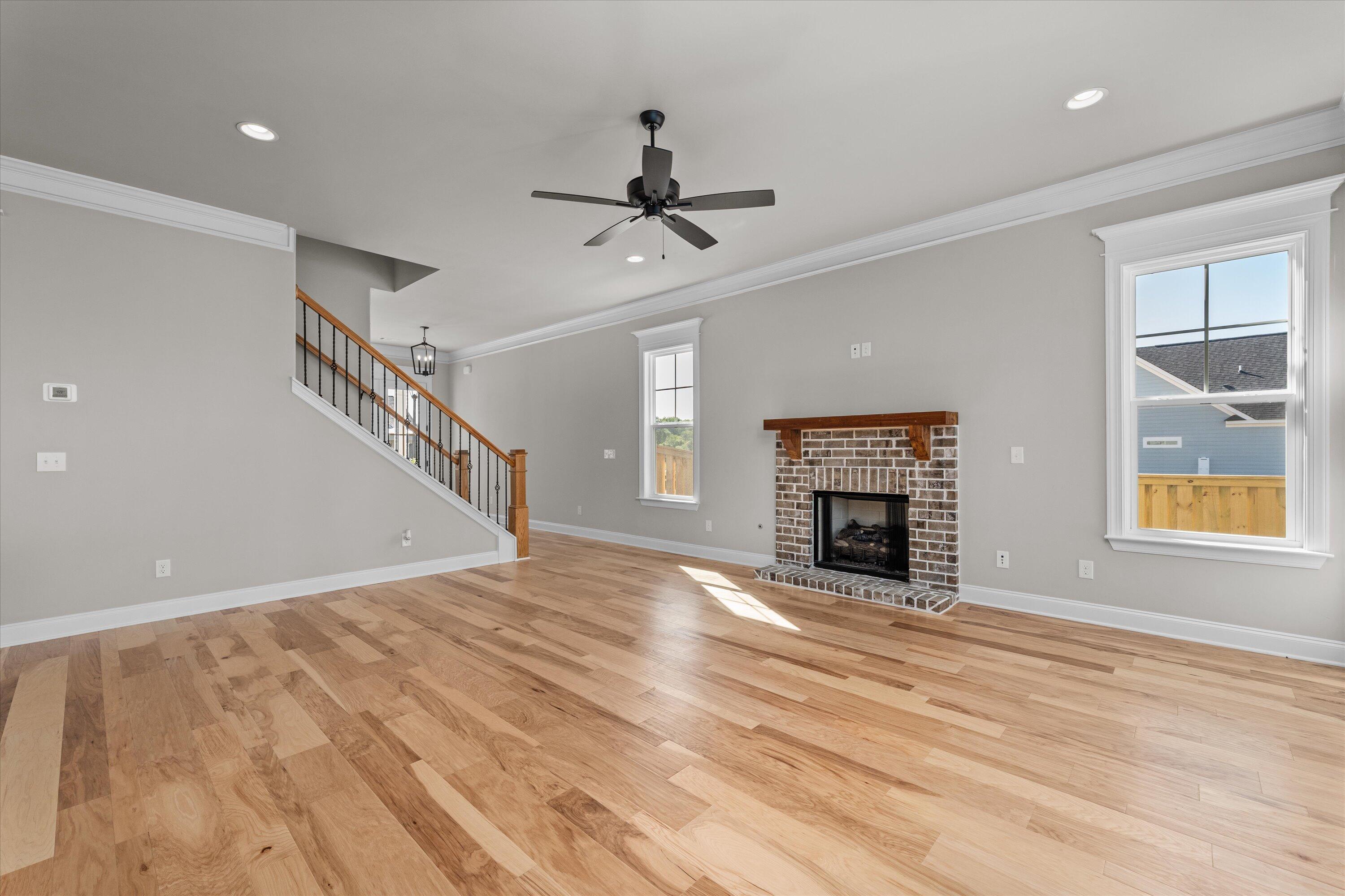 2976 Rosewood Drive Drive