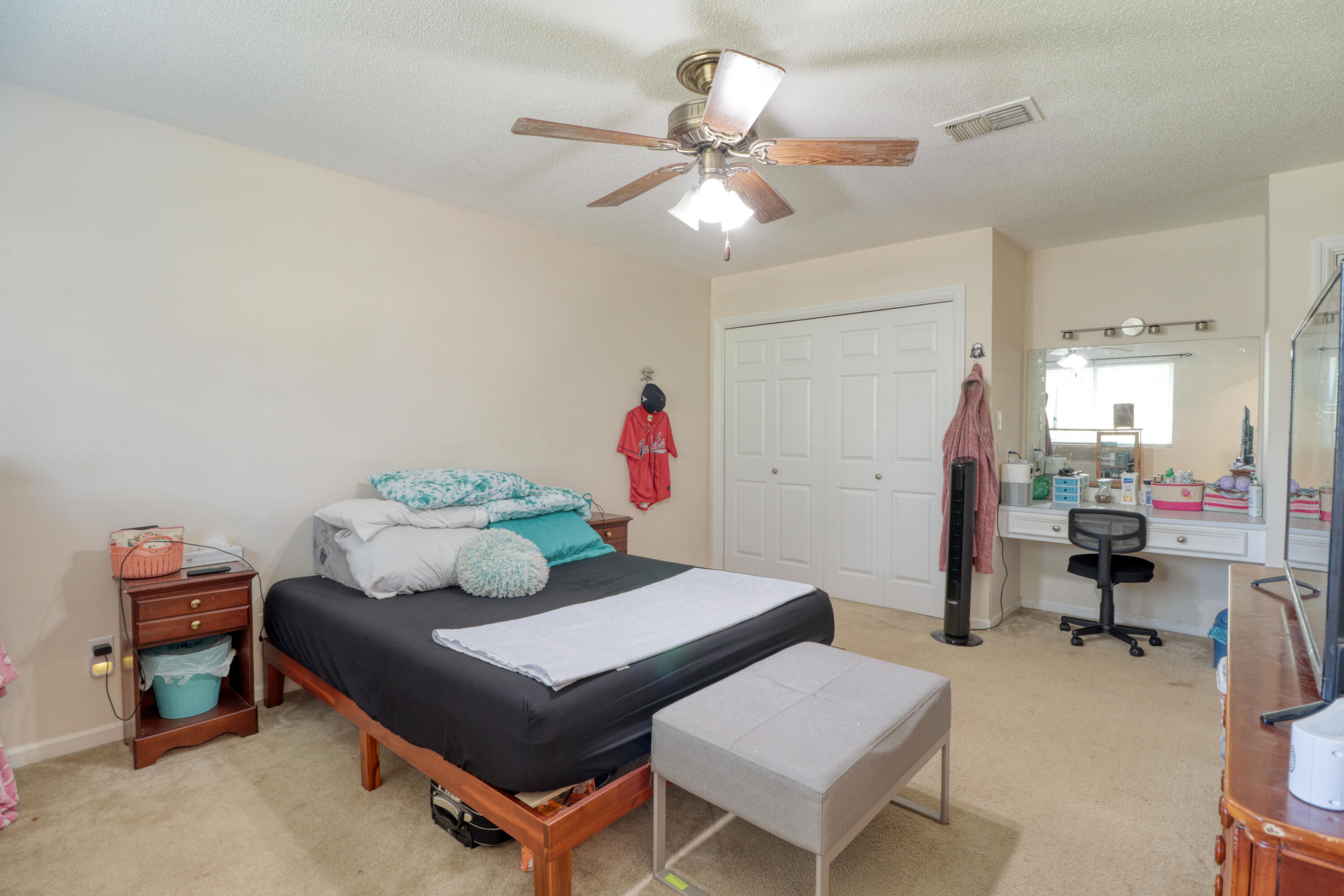 1713 Harrogate Dr.