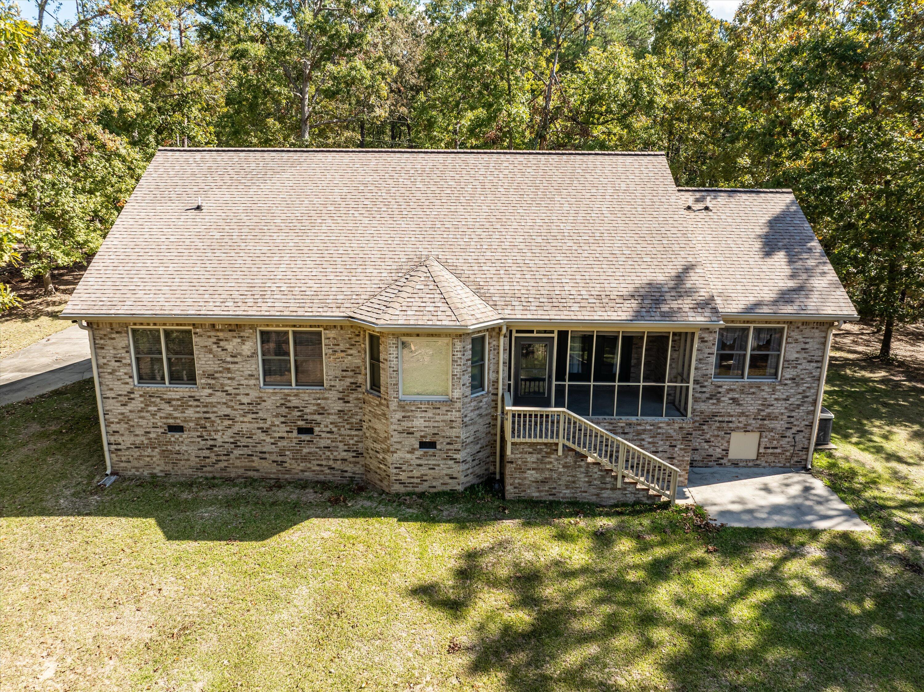 1085 Maple Ct.